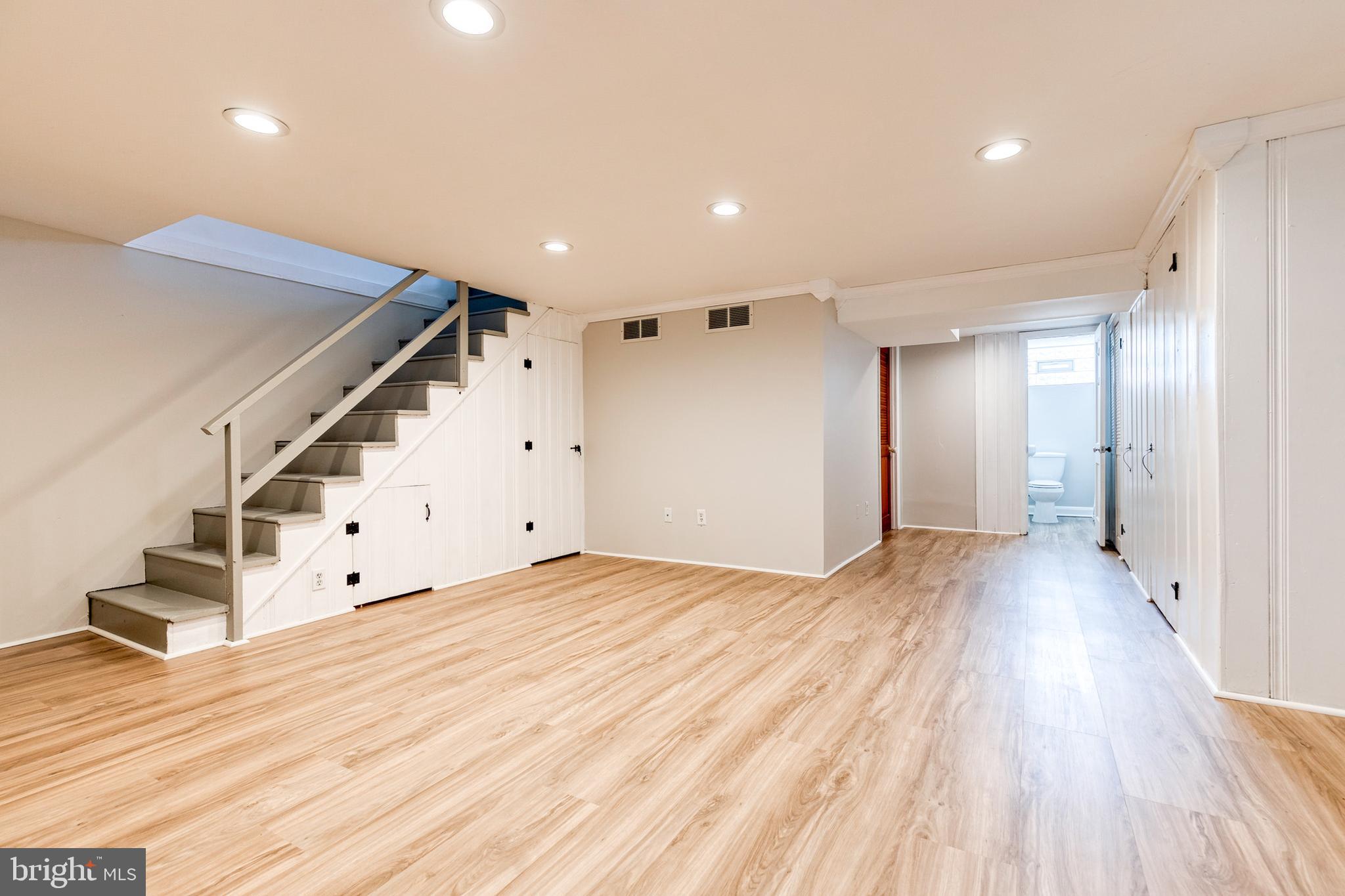 LOCH RAVEN VILLAGE - Residential