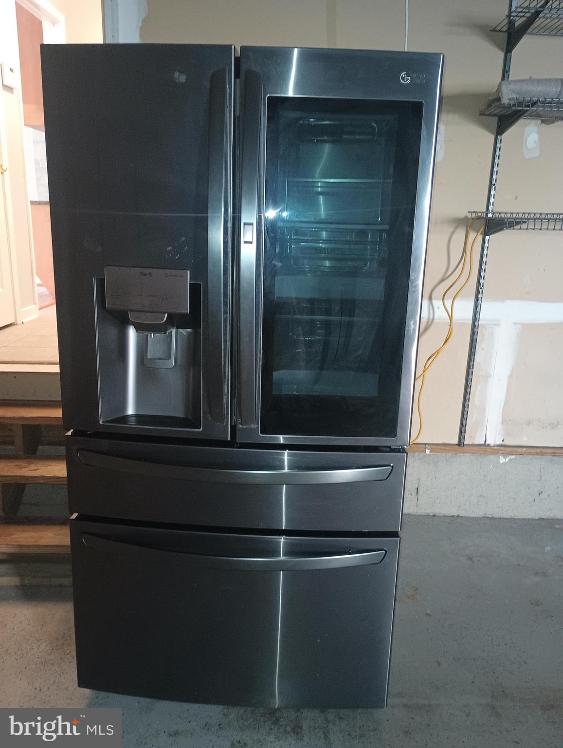 ROYAL OAKS - Residential