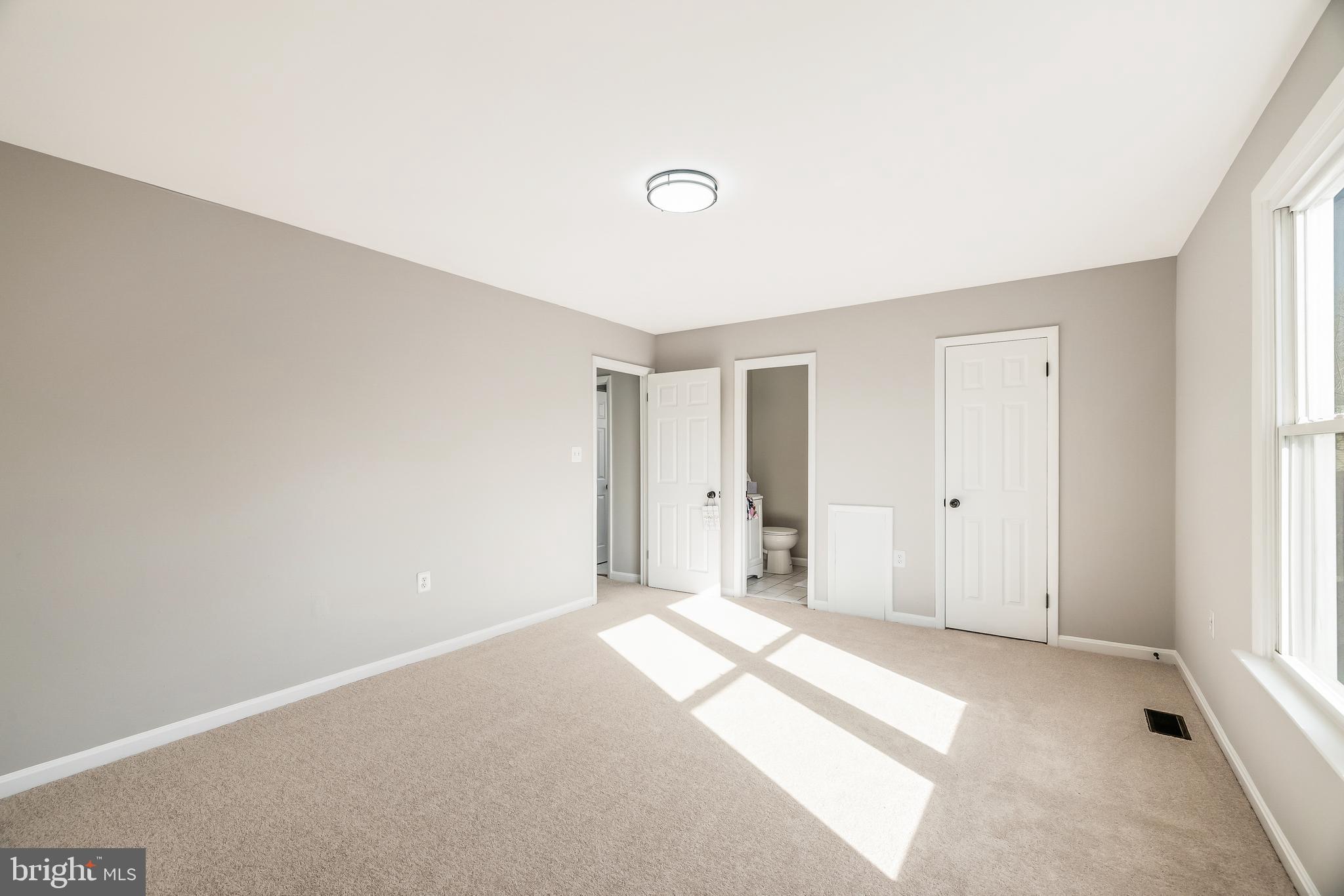 BRISTOE STATION - Residential