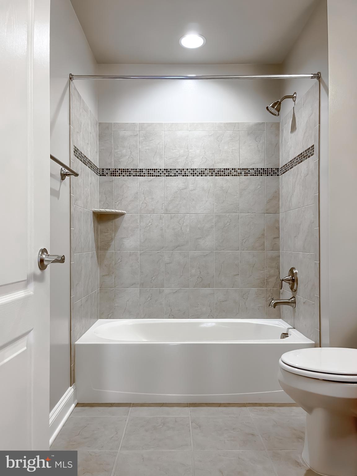 BROAD CREEK - Residential