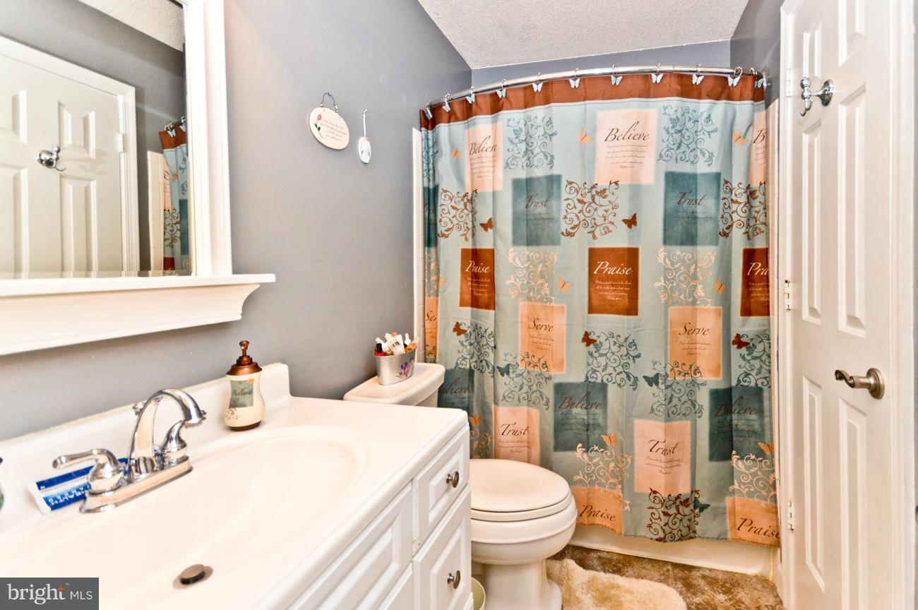 WOODSTONE - Residential Lease