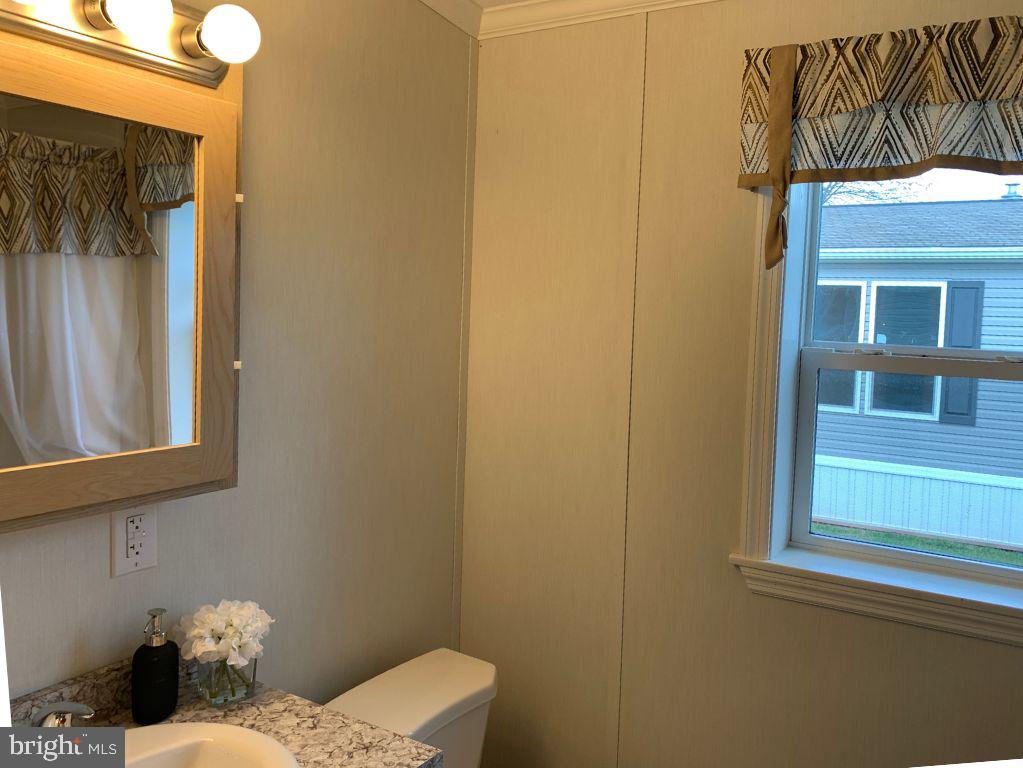 CEDAR MANOR MHP - Residential