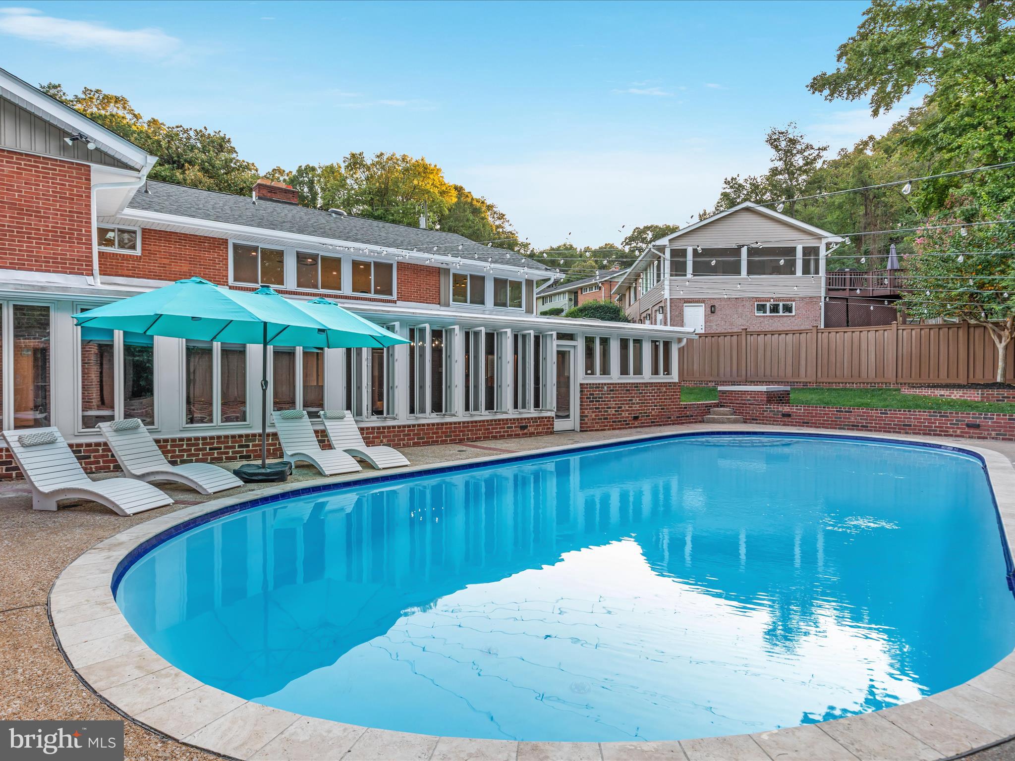 WESTGROVE - Residential Lease