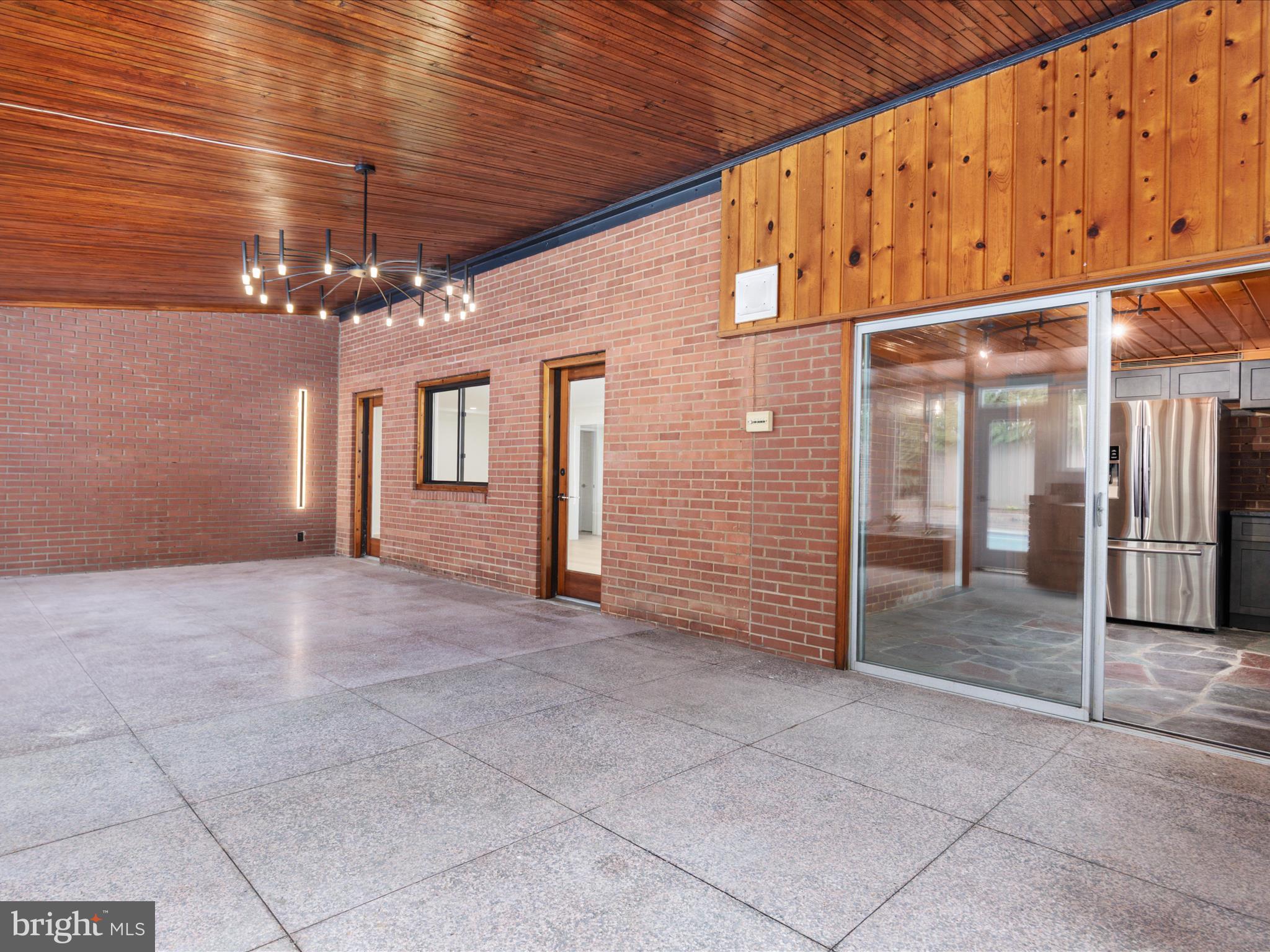 WESTGROVE - Residential Lease