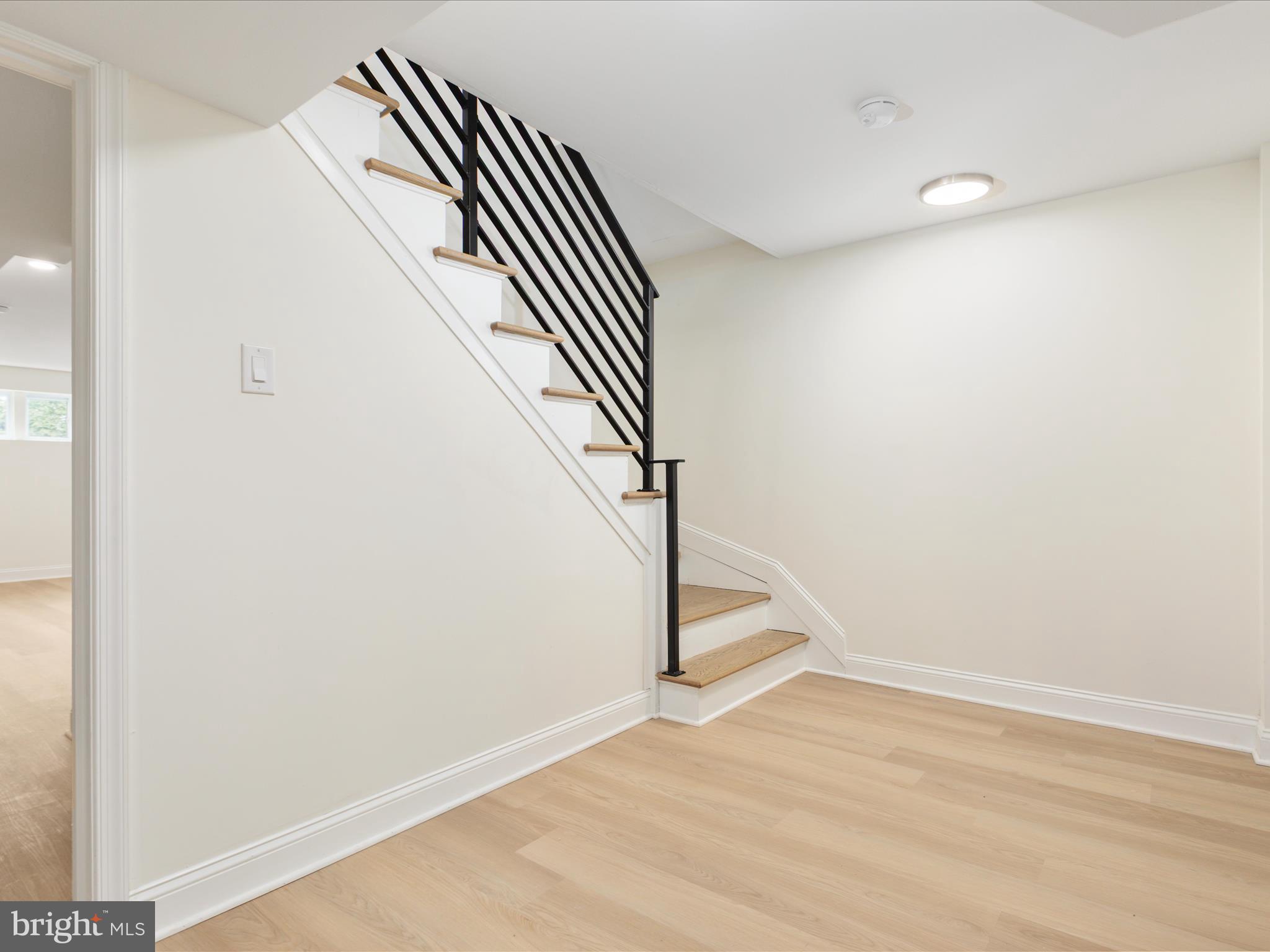 WESTGROVE - Residential Lease