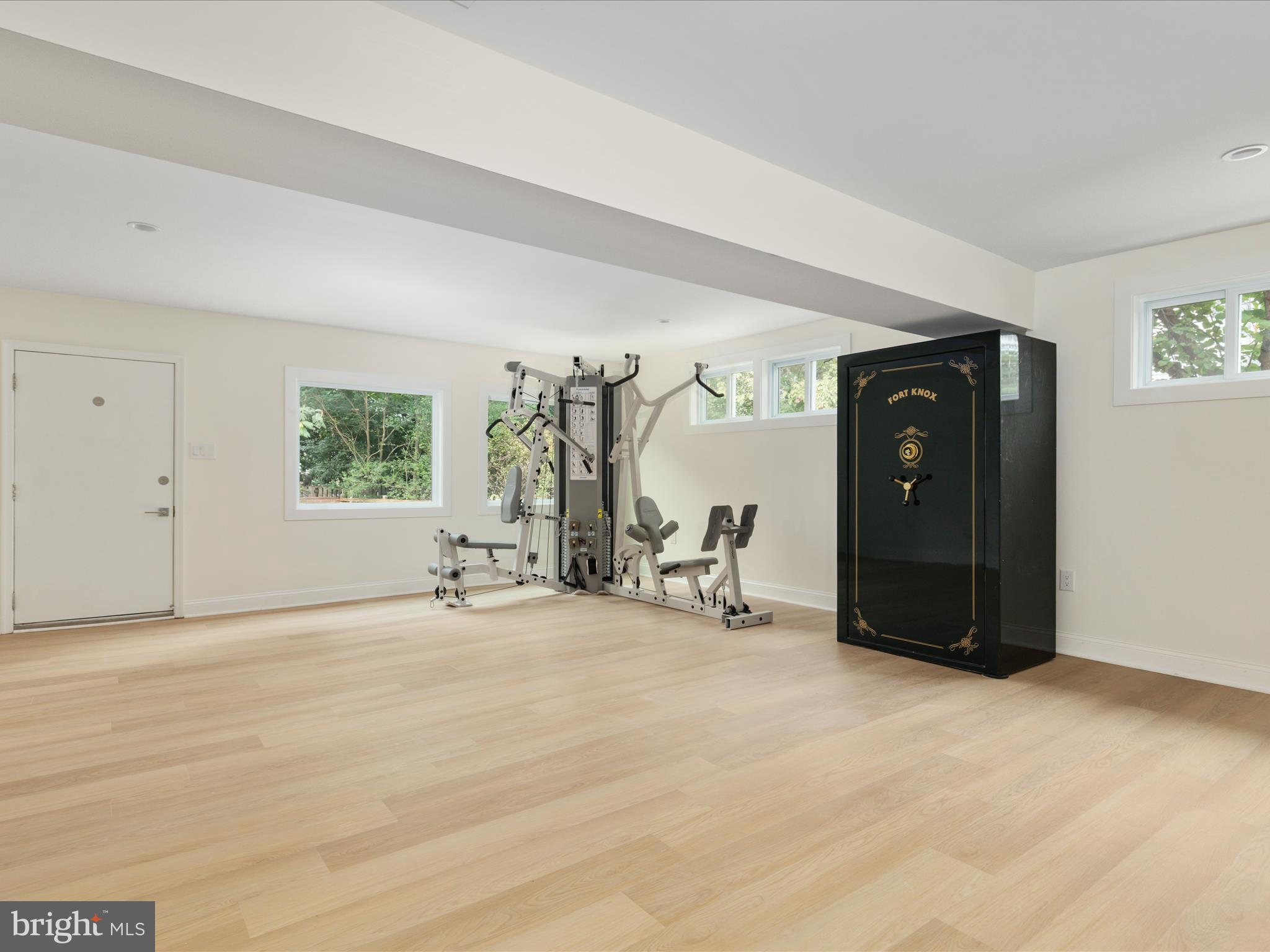 WESTGROVE - Residential Lease