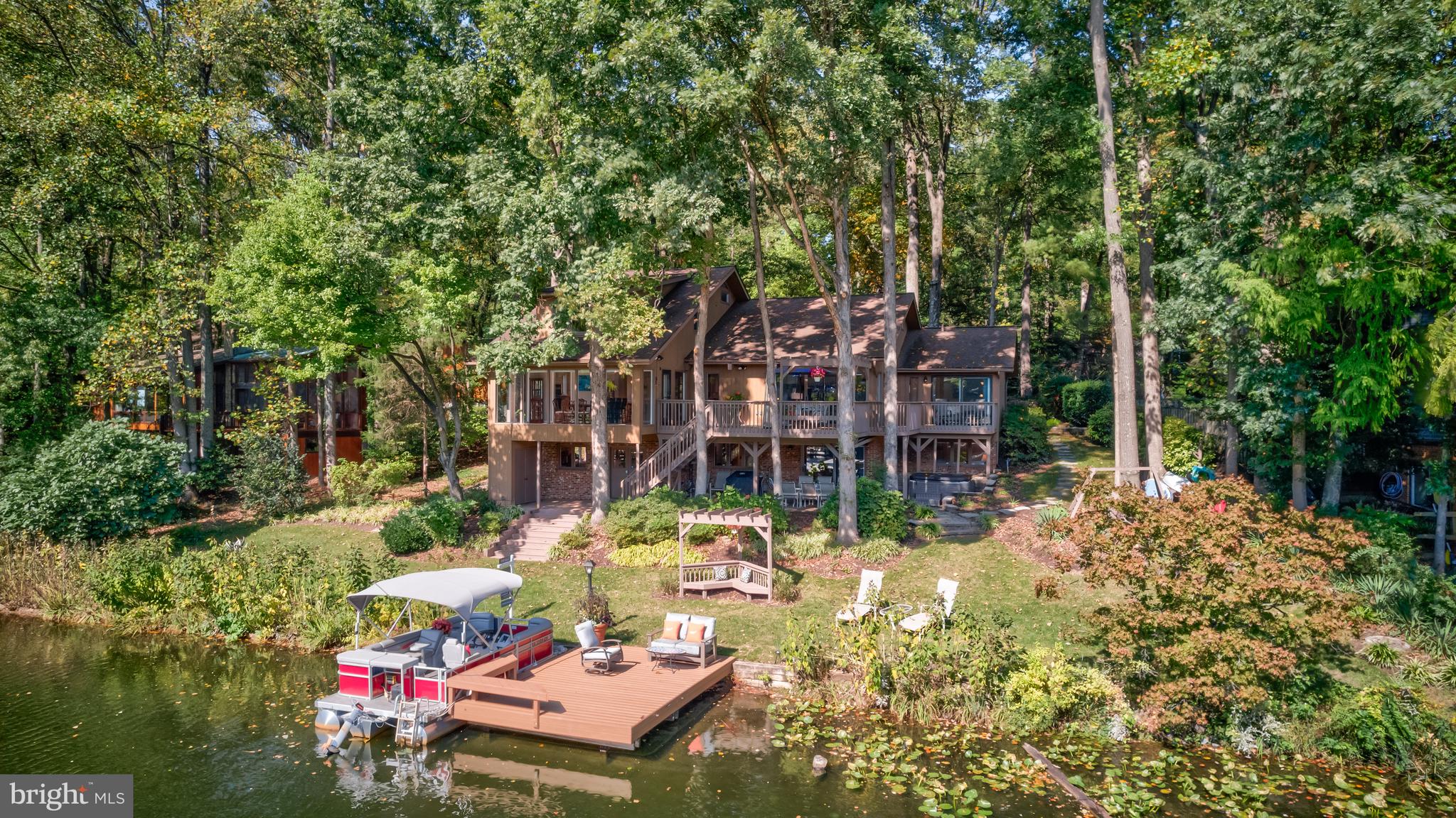 RESTON - Residential