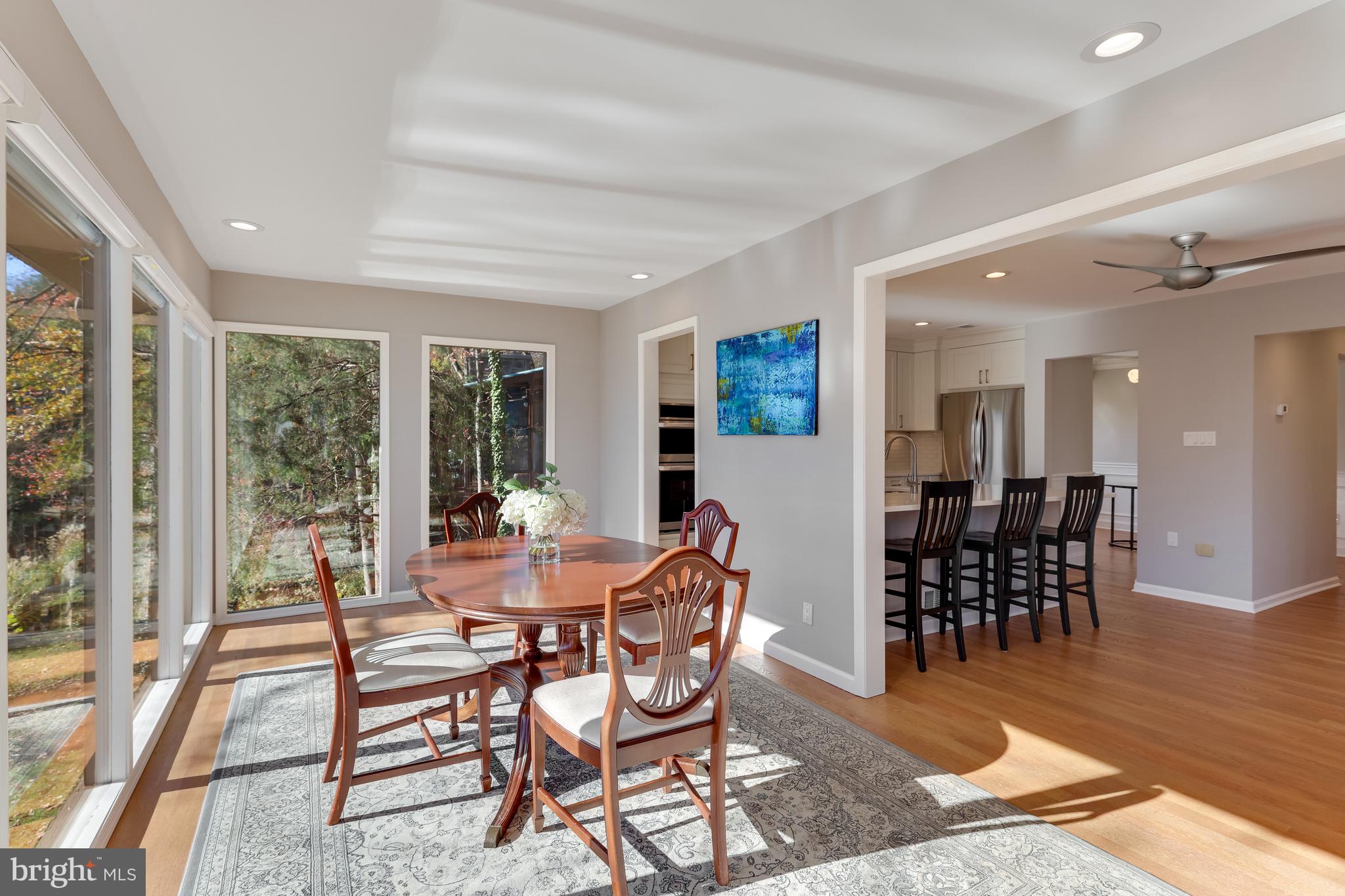 RESTON - Residential