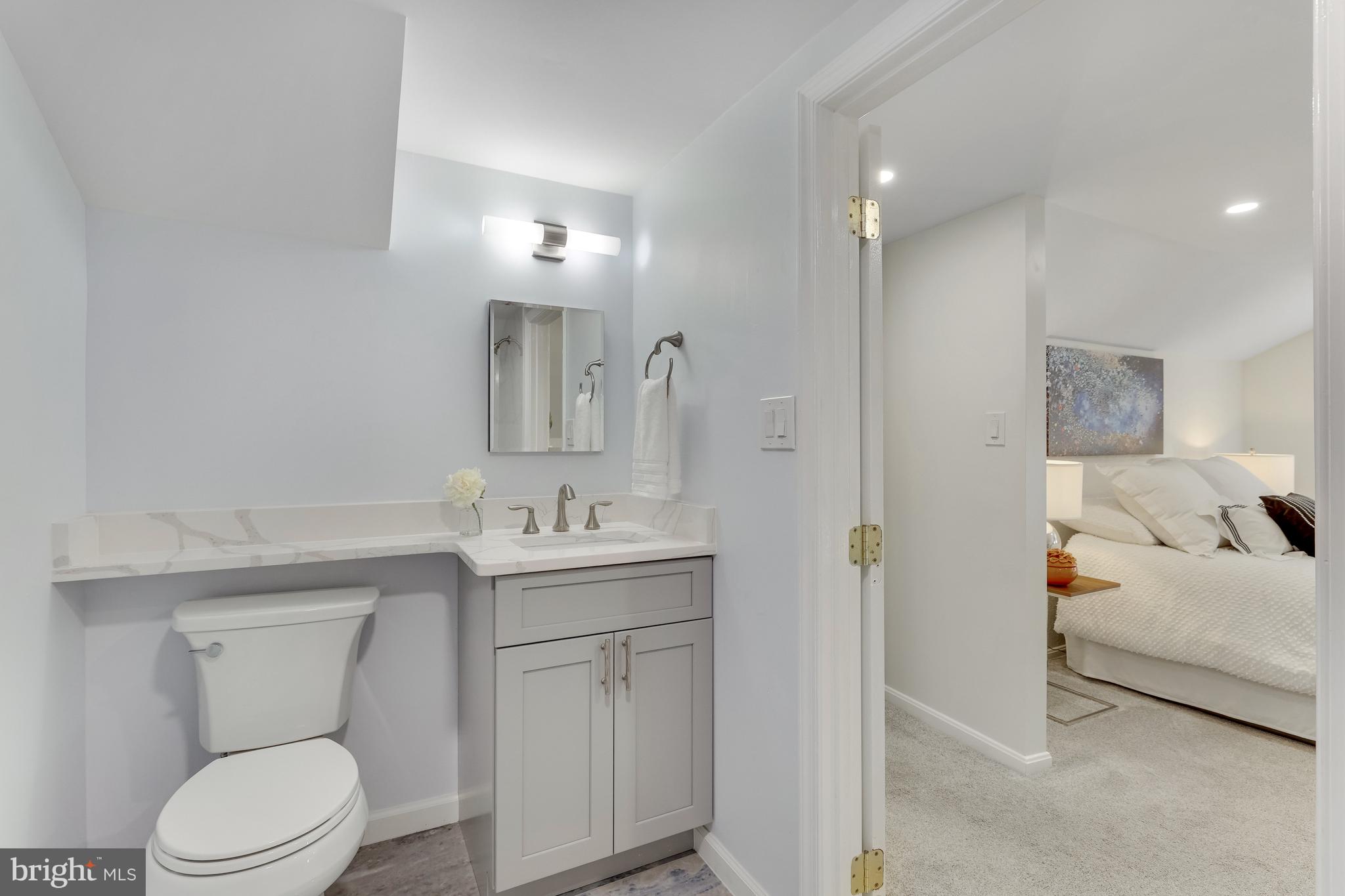 RESTON - Residential