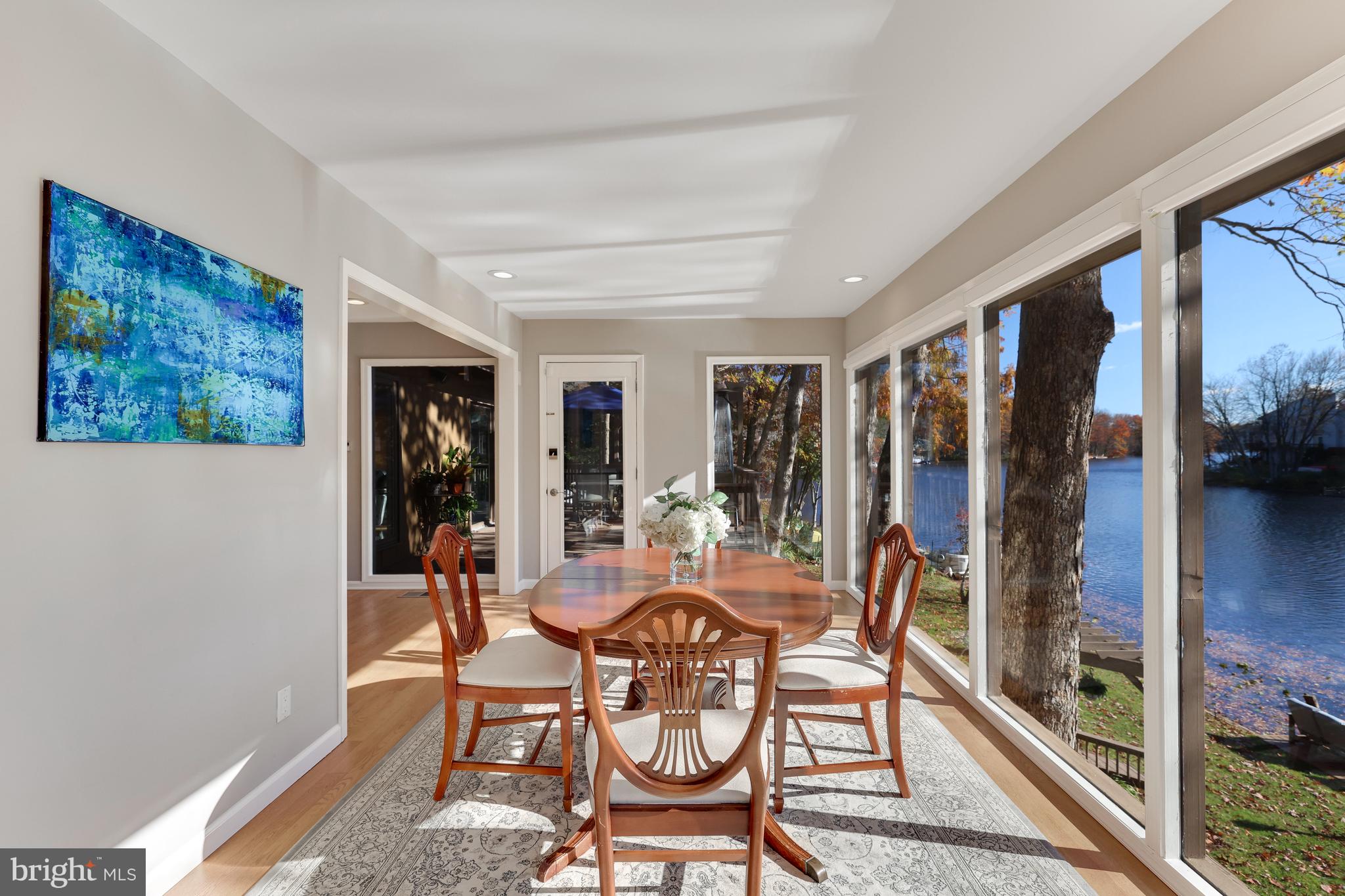 RESTON - Residential