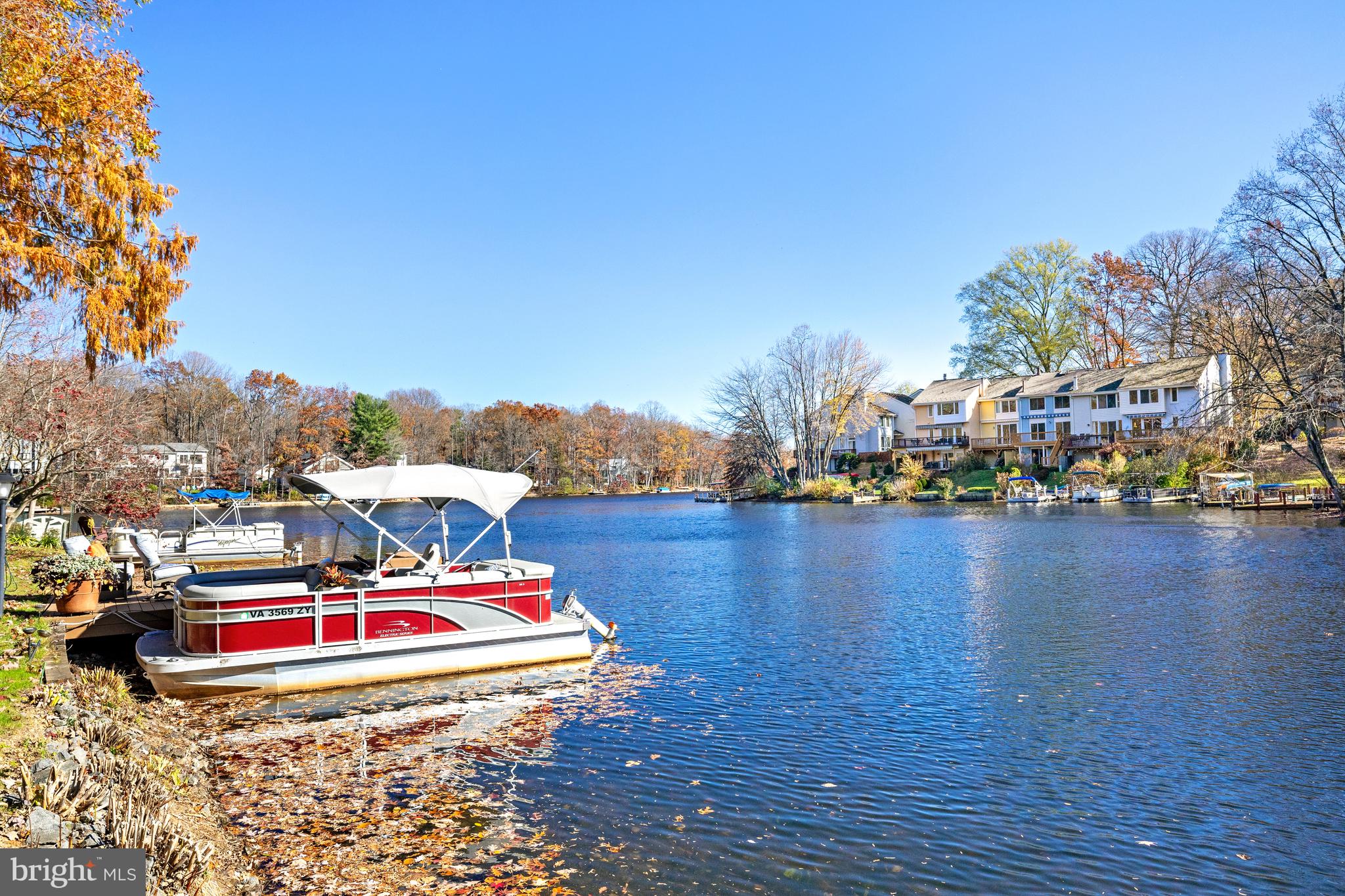 RESTON - Residential