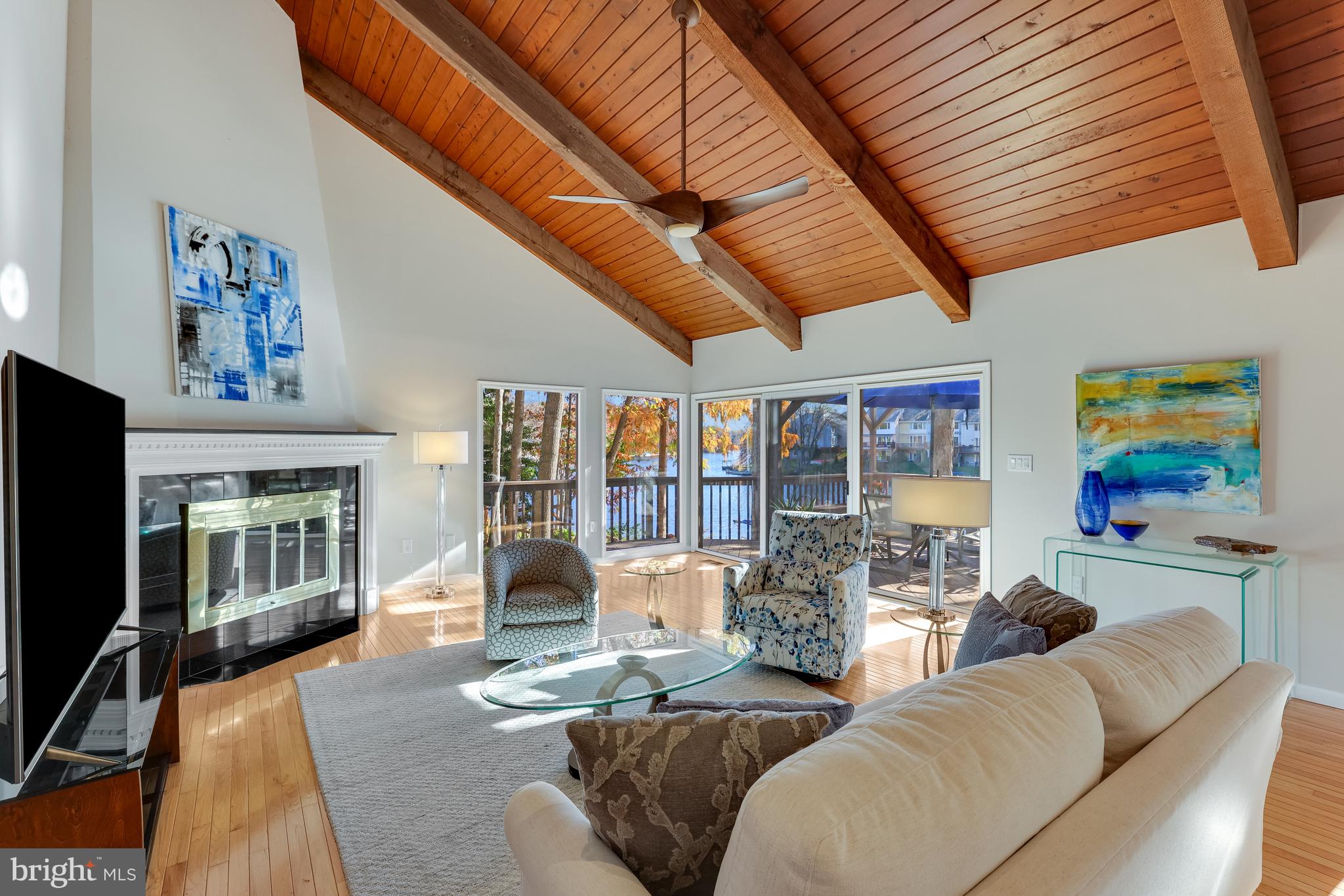 RESTON - Residential