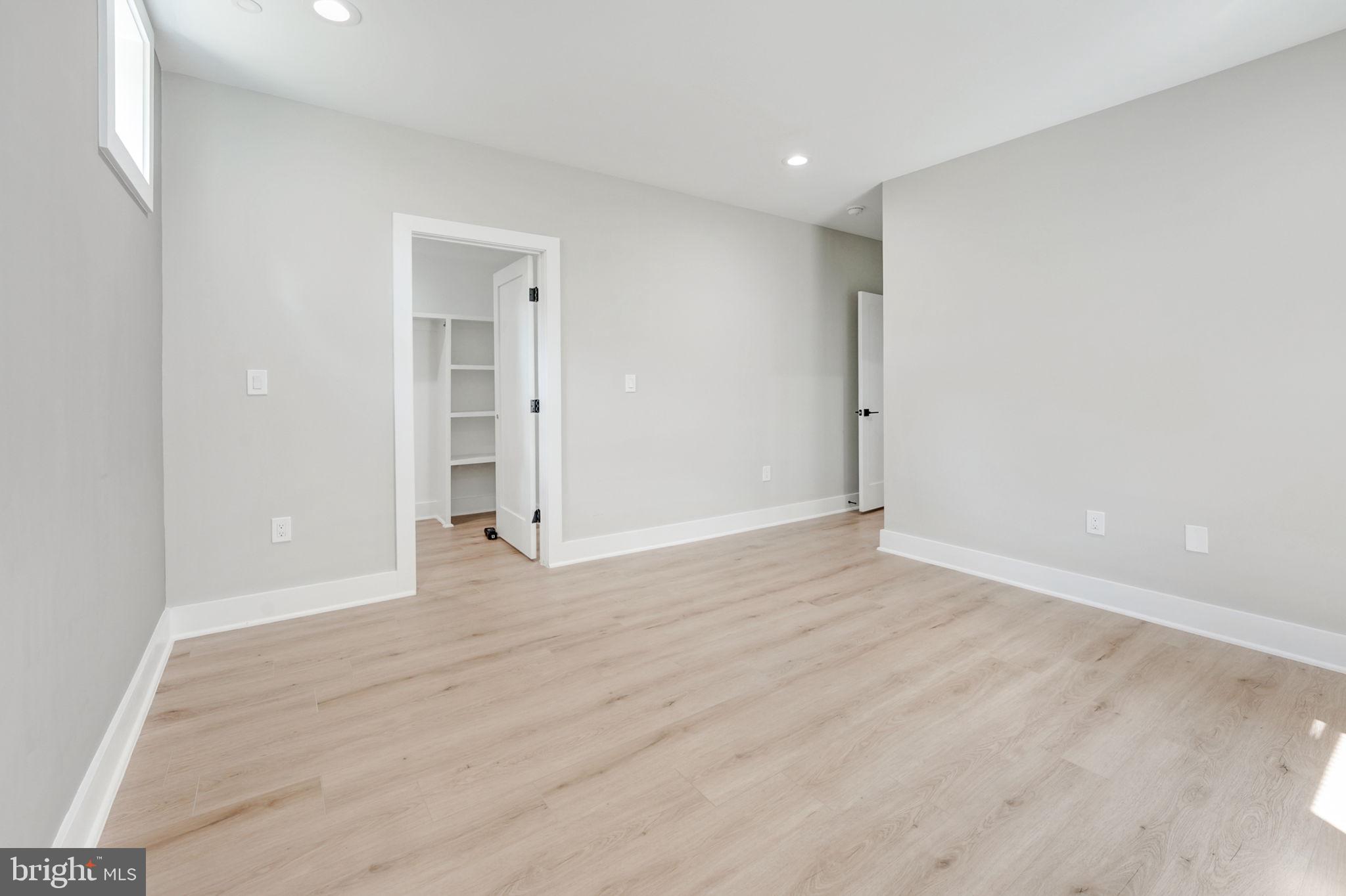 DRANESVILLE - Residential