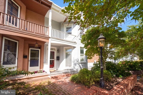Townhouse For Sale - 1707 N Rodney Street<br/> WILMINGTON, DE 19806