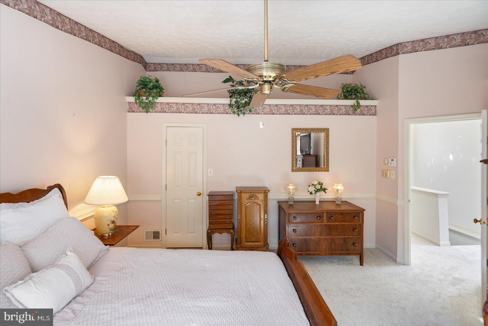 DORSEY HALL - Residential