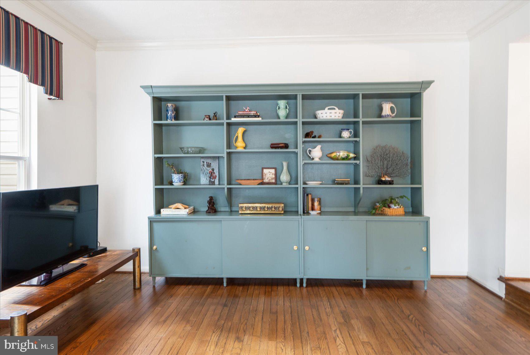 DORSEY HALL - Residential