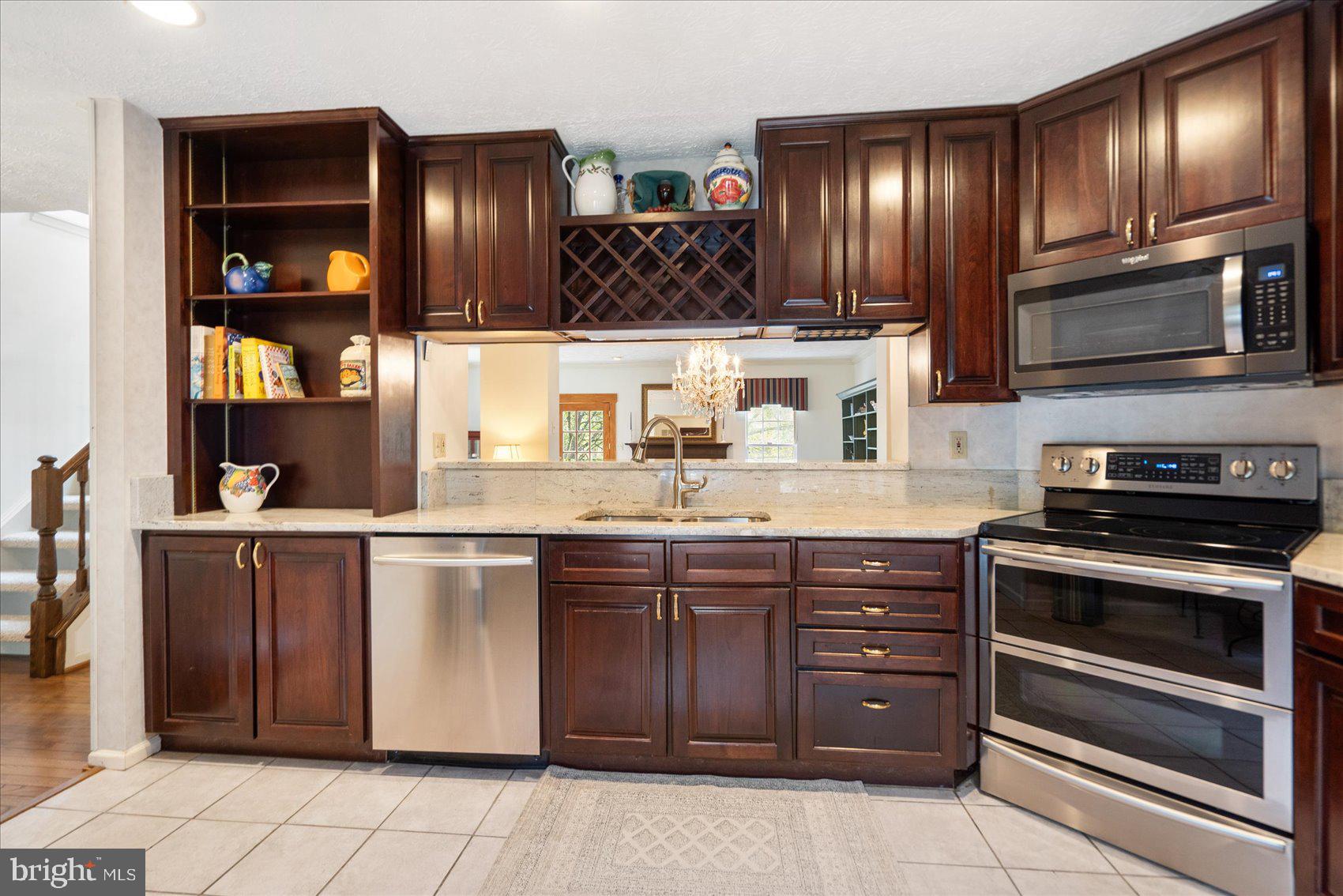 DORSEY HALL - Residential