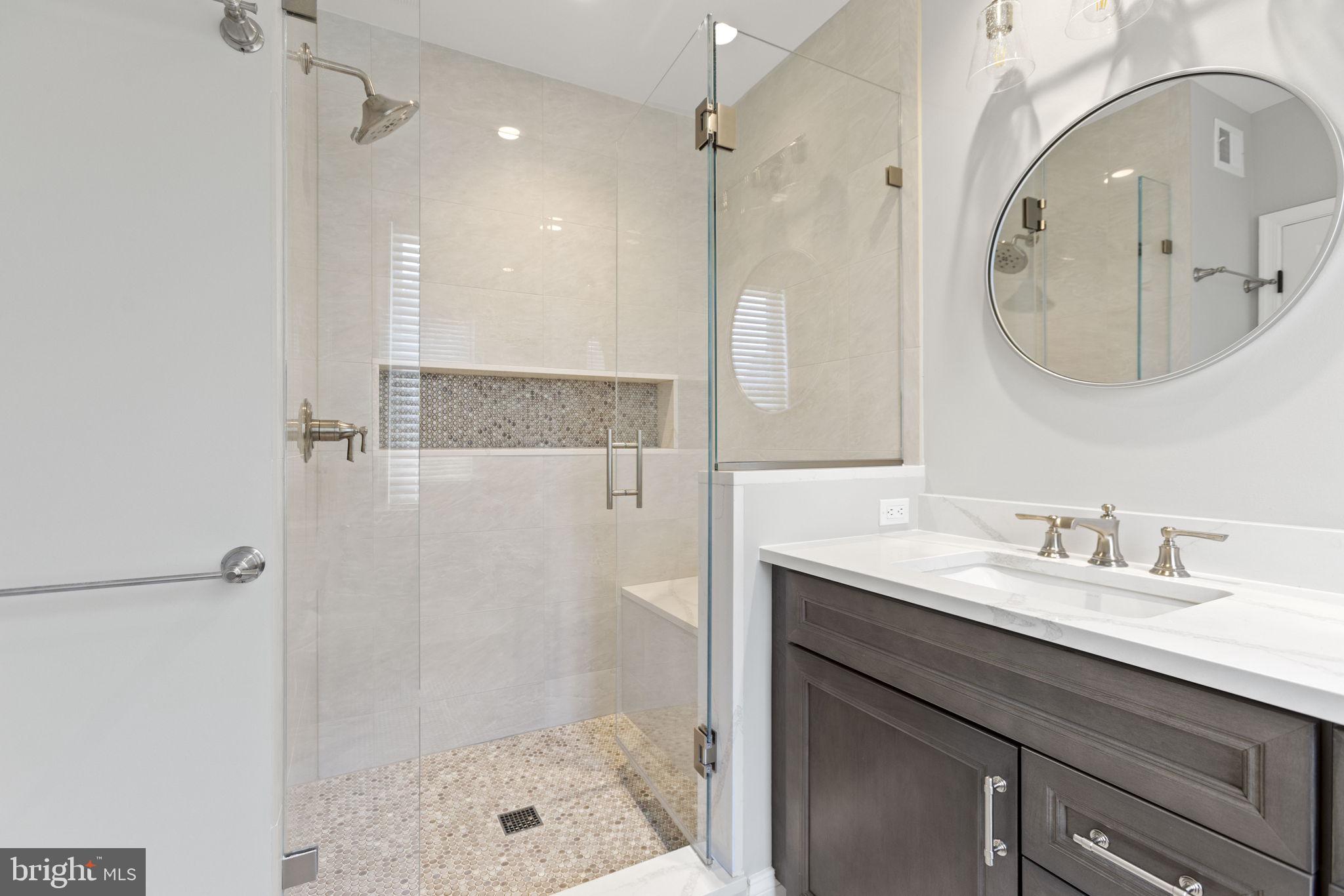 PARKER GRAY - Residential Lease