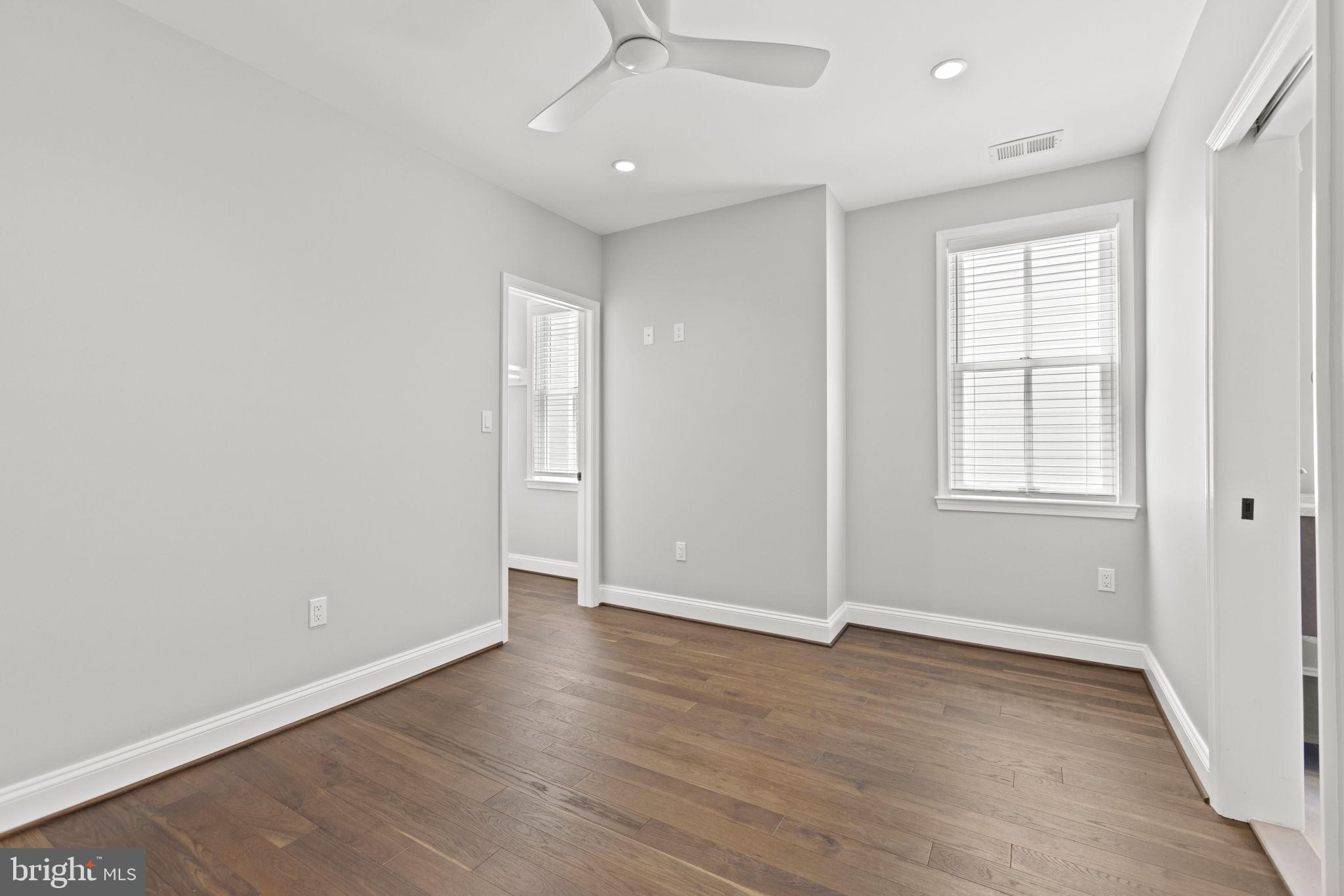 PARKER GRAY - Residential Lease