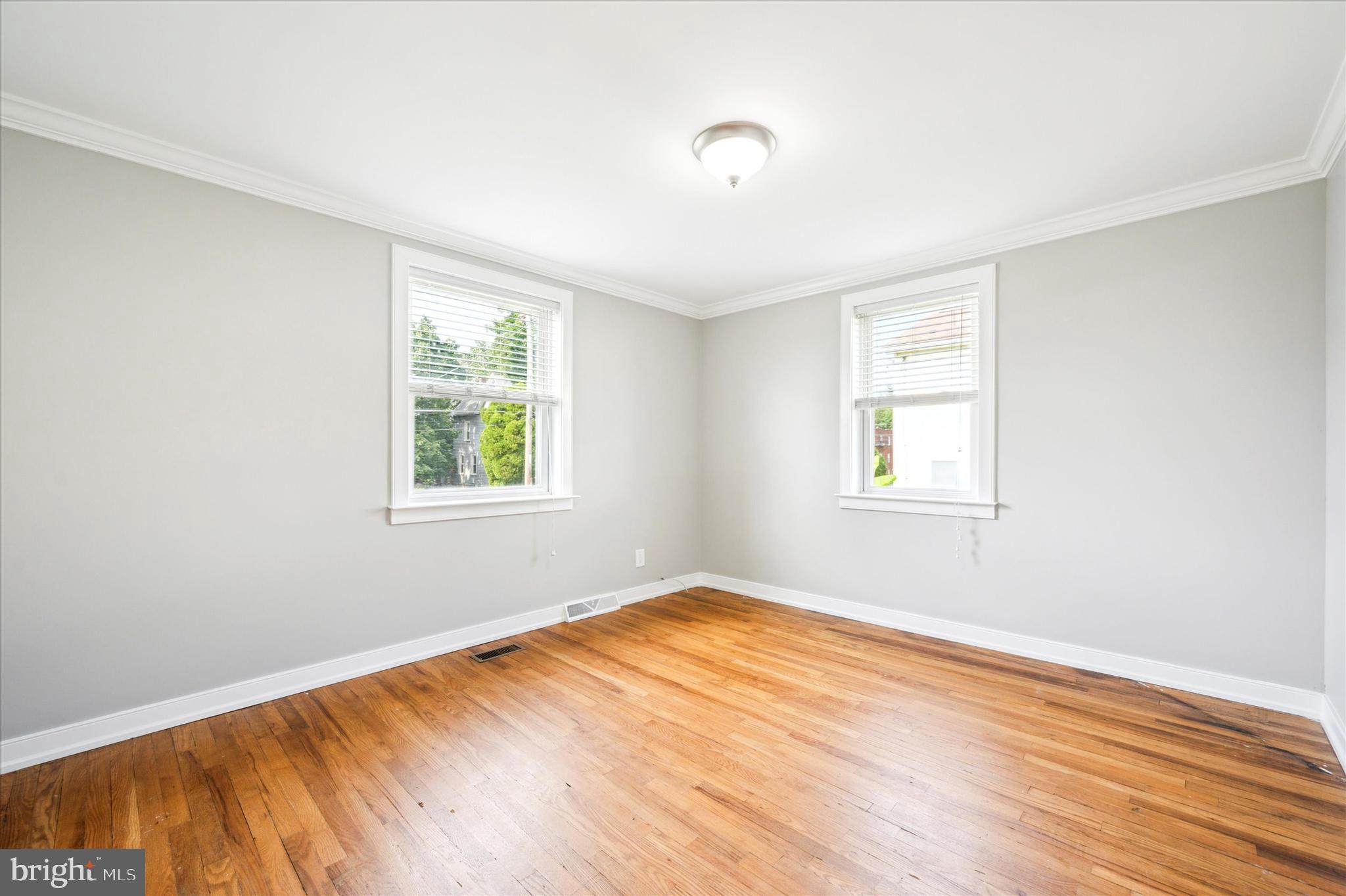 BUSTLETON - Residential Lease