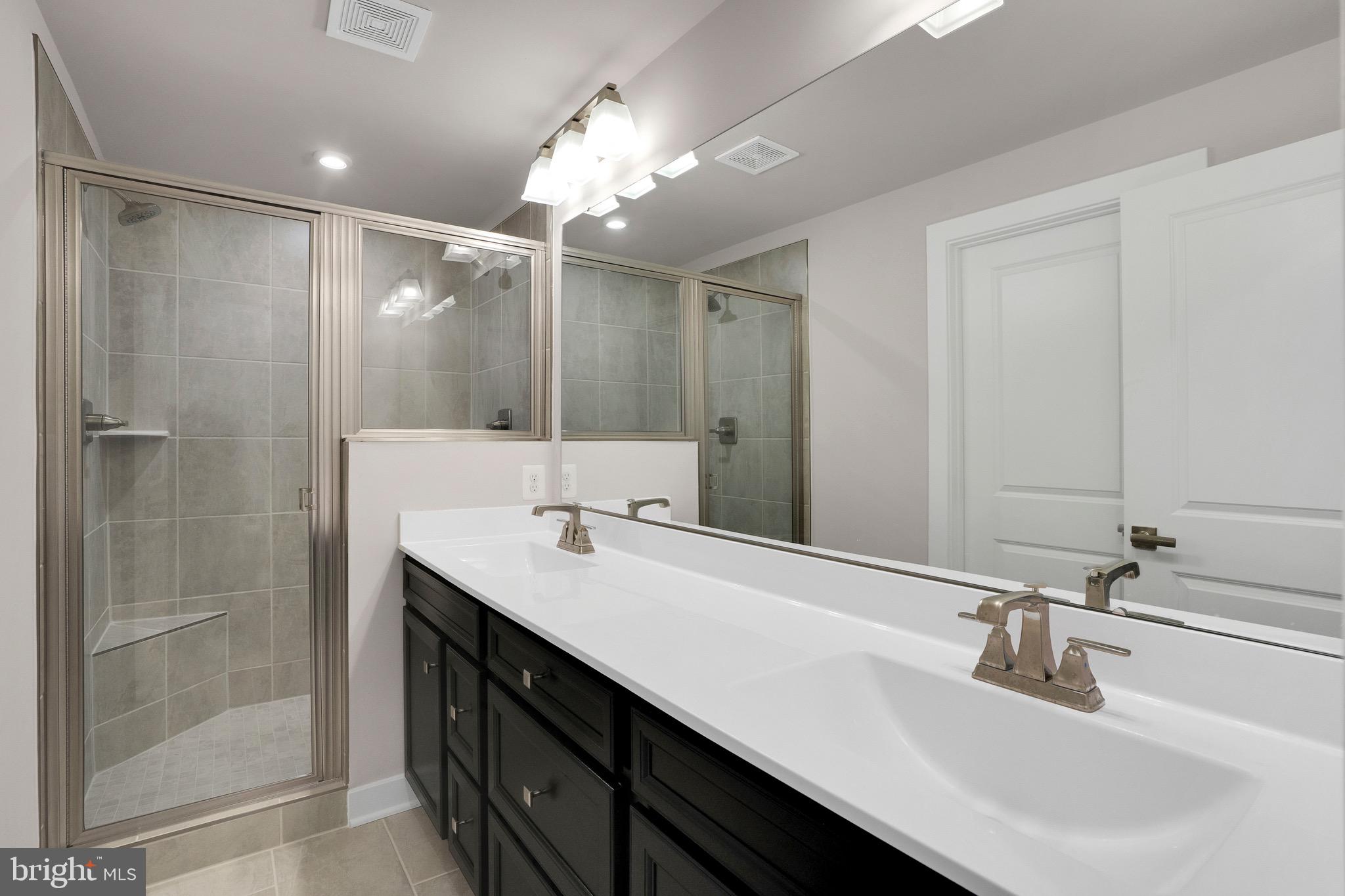 POTOMAC SHORES - Residential Lease