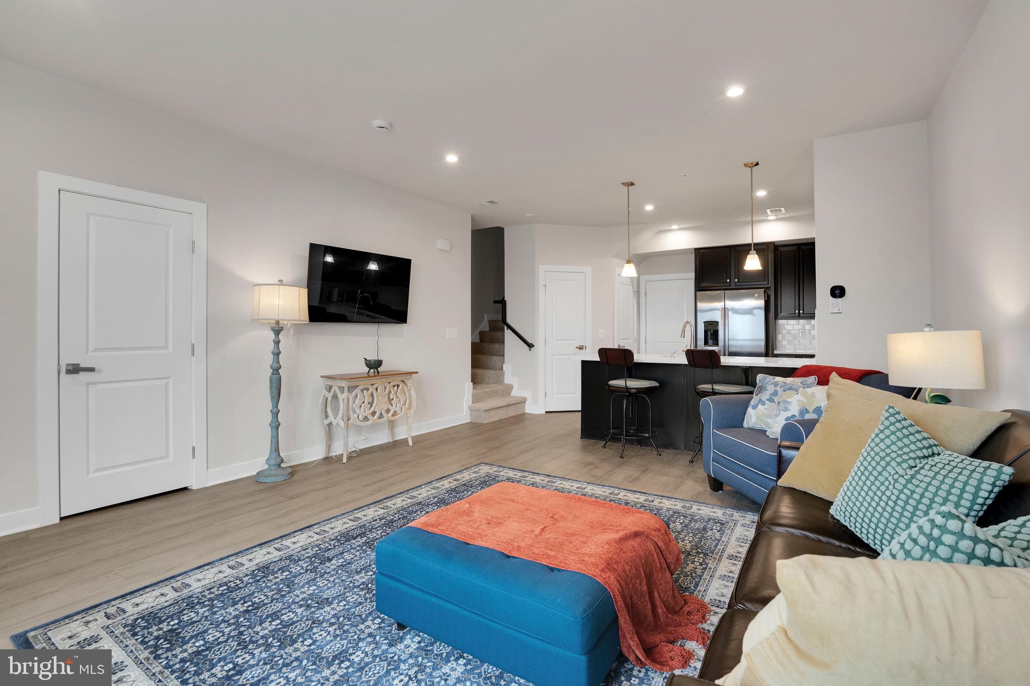 POTOMAC SHORES - Residential Lease