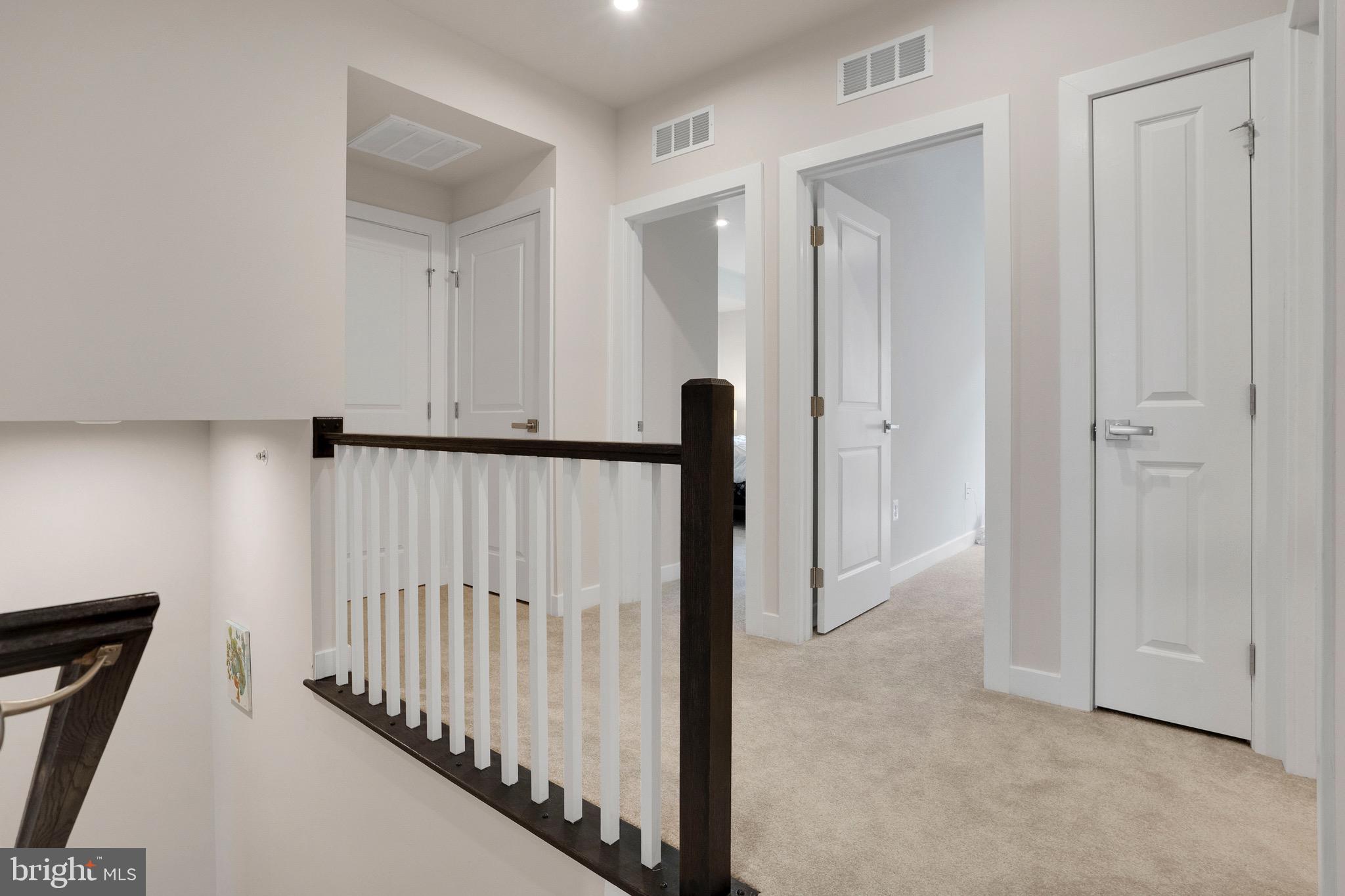 POTOMAC SHORES - Residential Lease