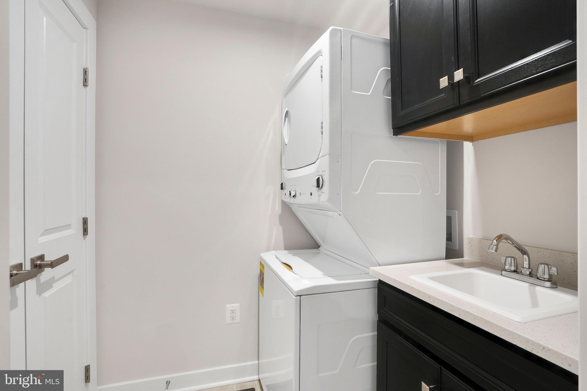 POTOMAC SHORES - Residential Lease