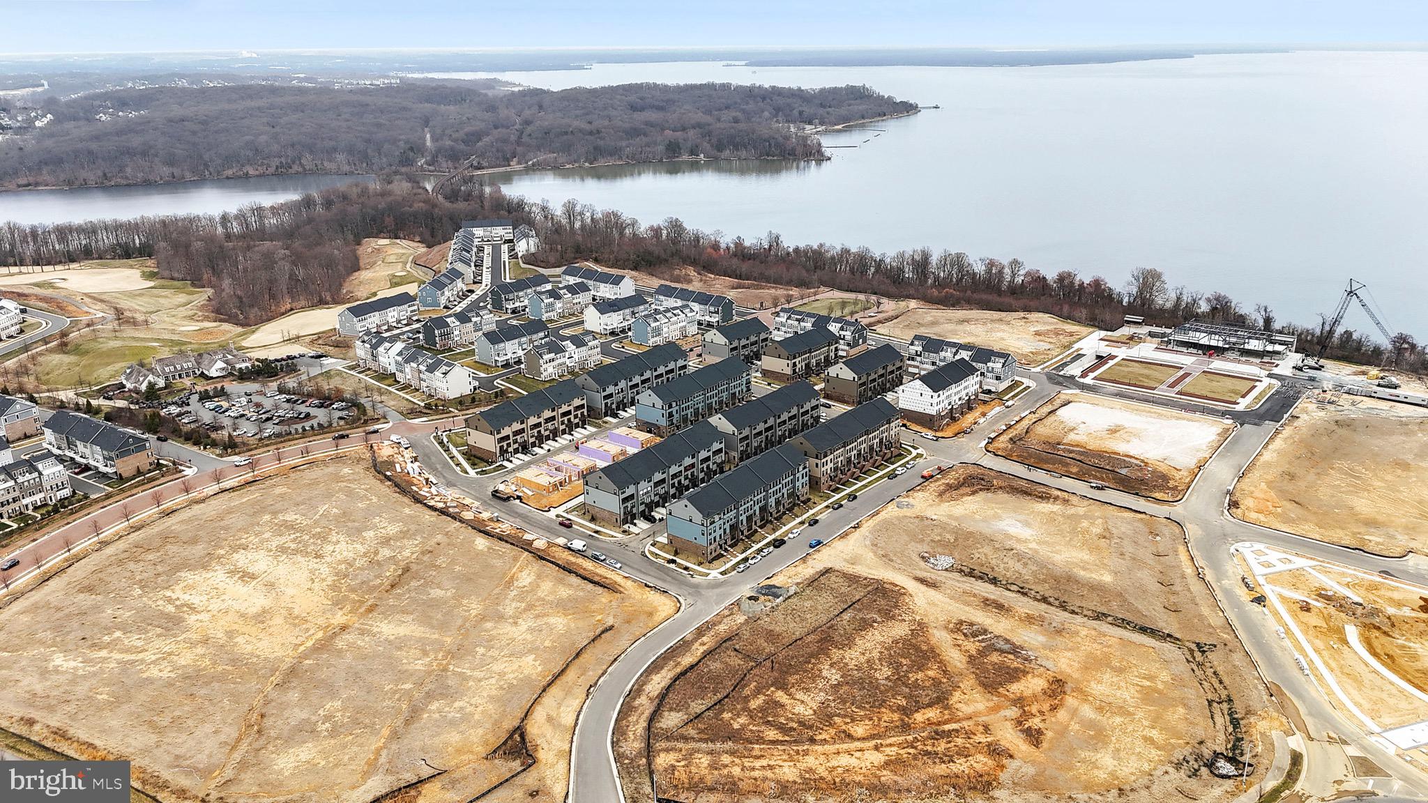 POTOMAC SHORES - Residential Lease