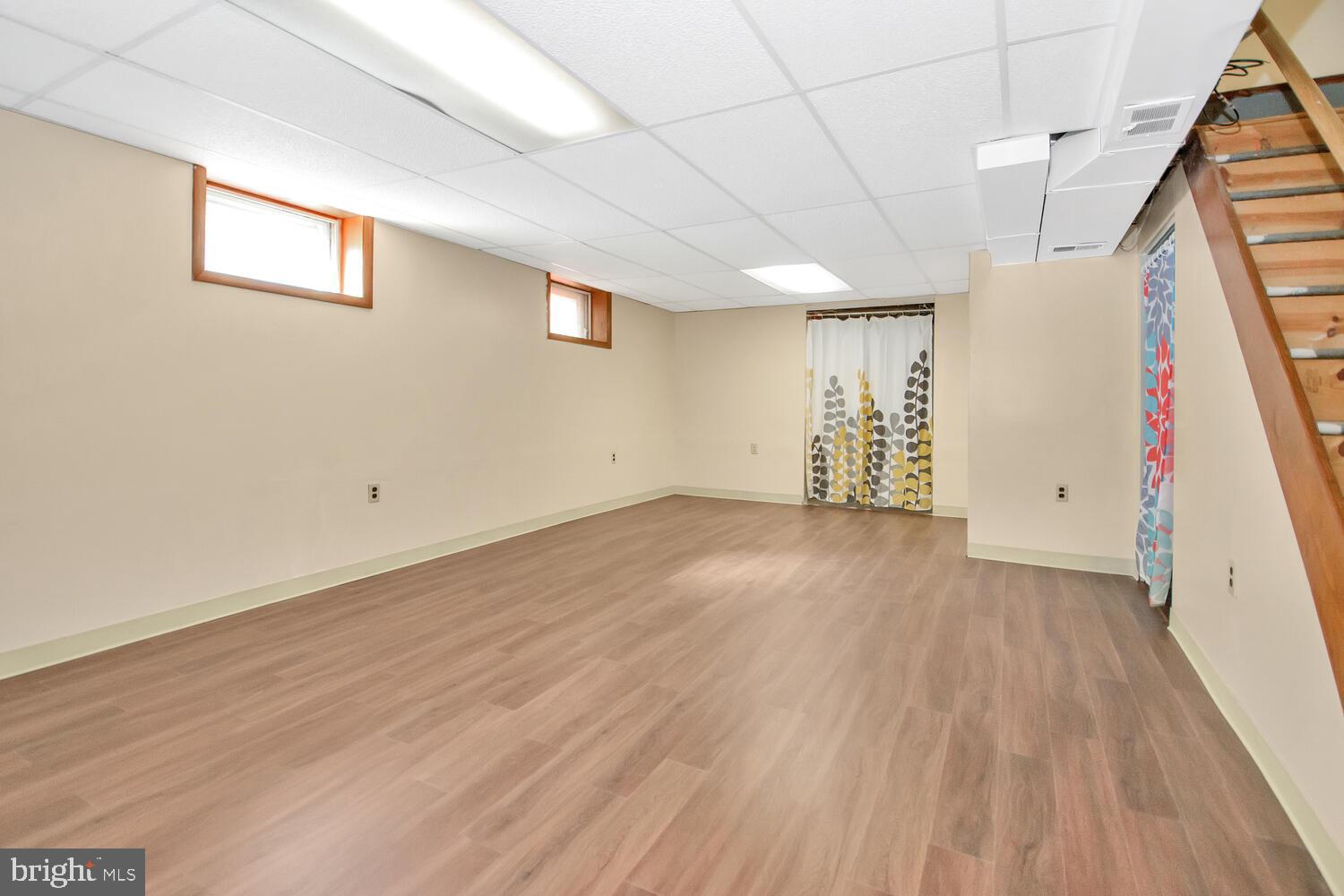 ABINGTON - Residential Lease