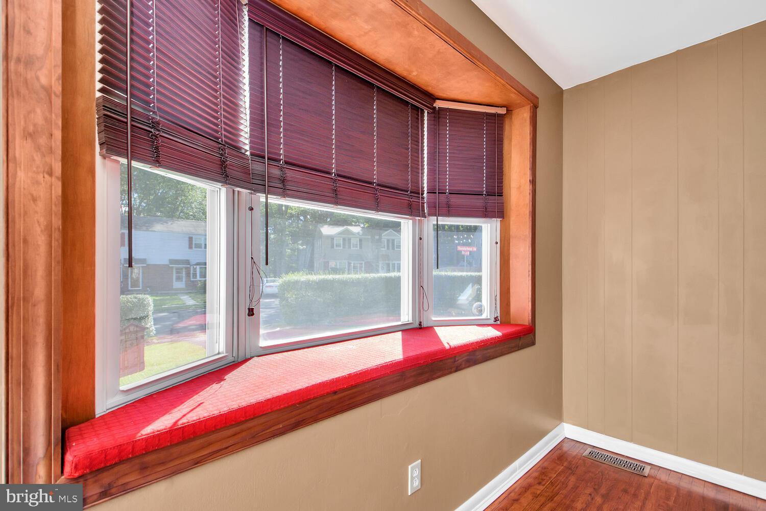 ABINGTON - Residential Lease