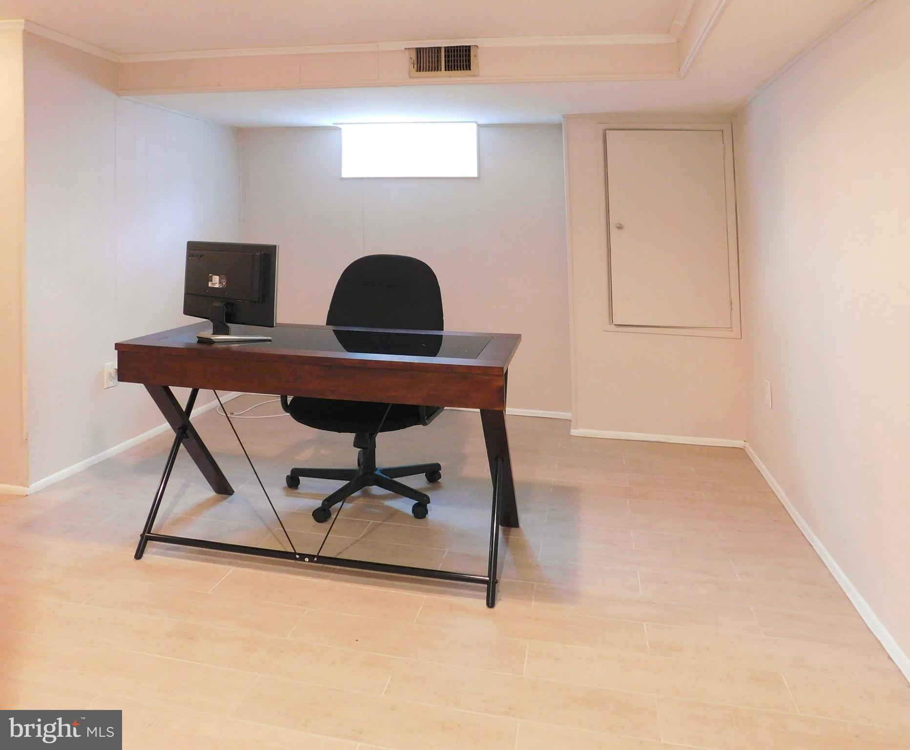 WAKEFIELD - Residential