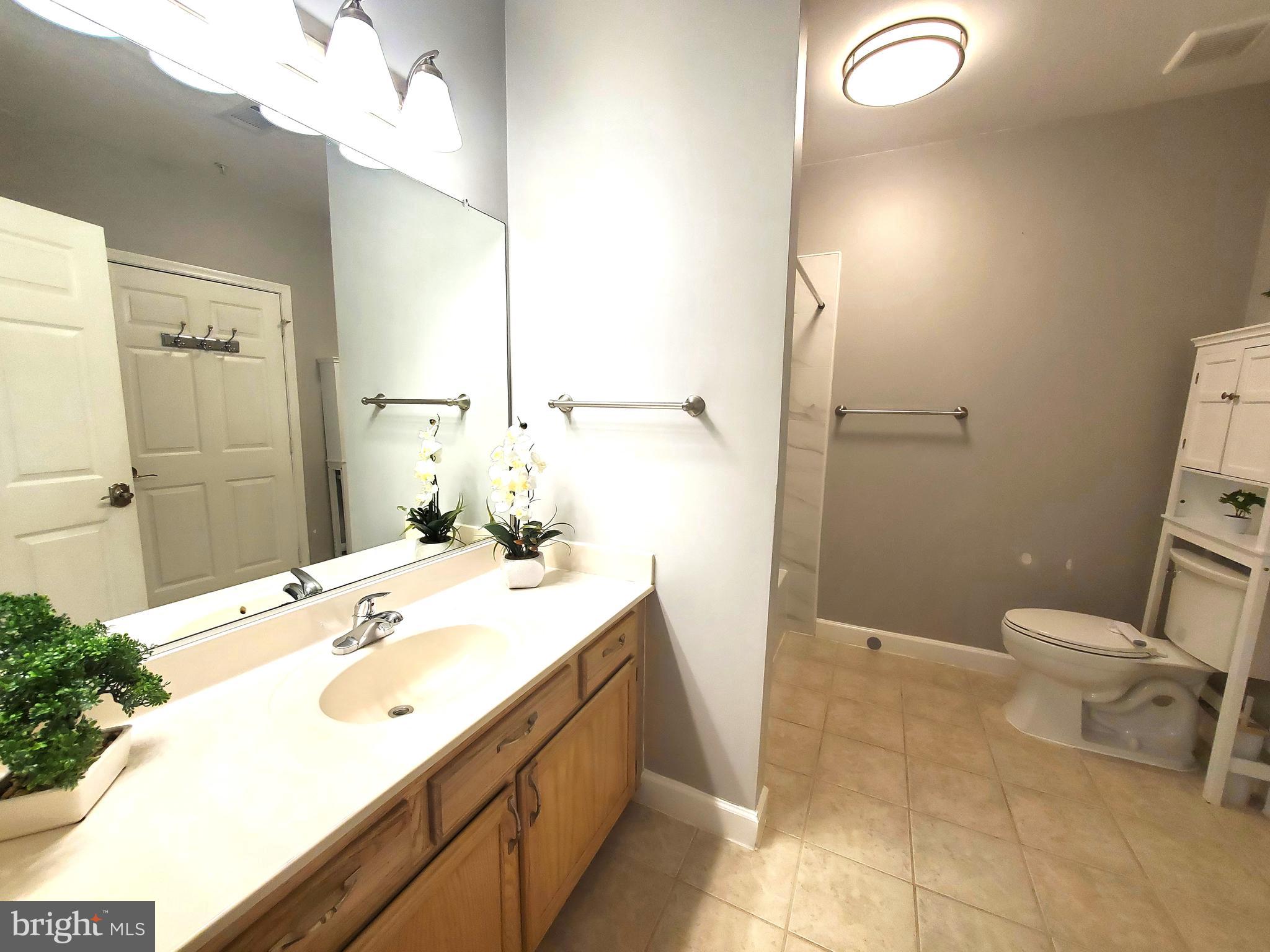 STONEHAVEN MEWS IN CROFTON VILLAGE - Residential Lease