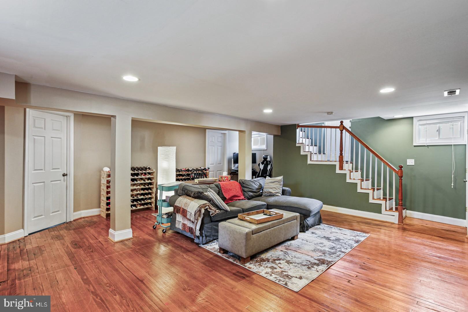 BEVERLY HILLS - Residential