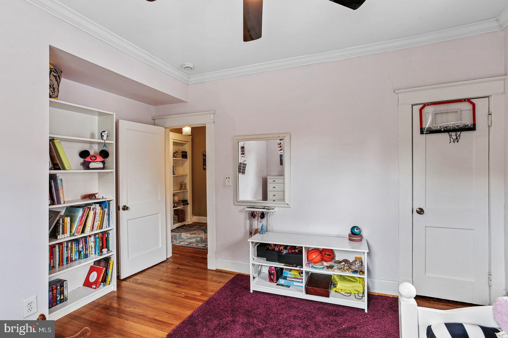 BEVERLY HILLS - Residential