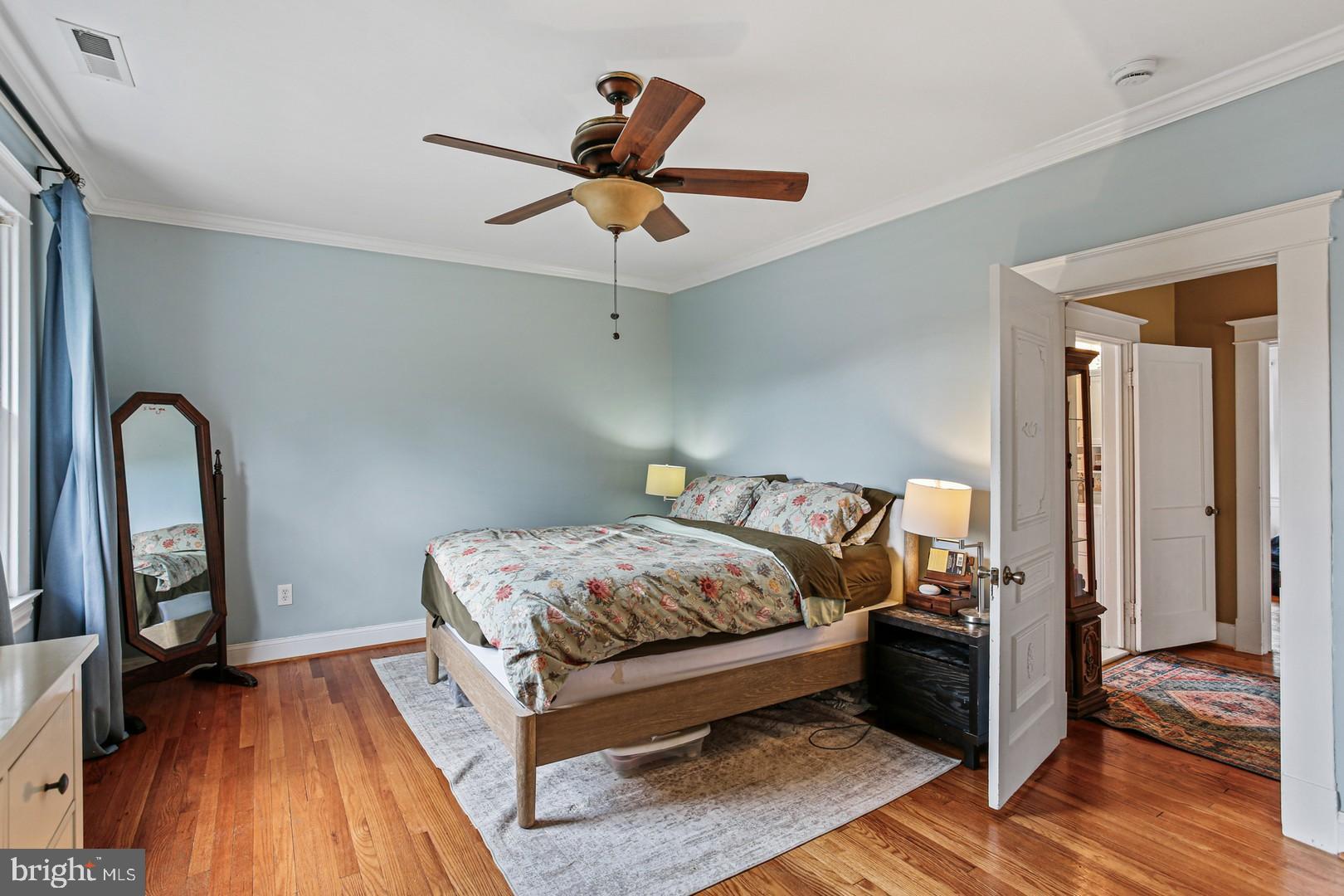 BEVERLY HILLS - Residential