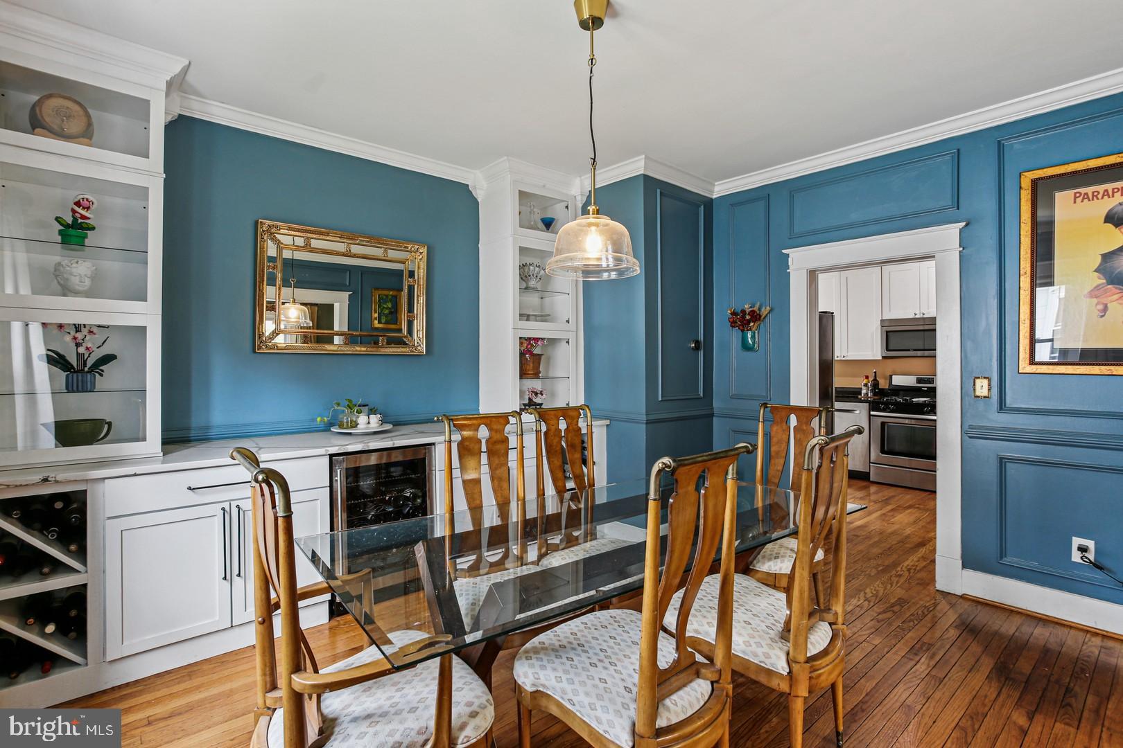 BEVERLY HILLS - Residential