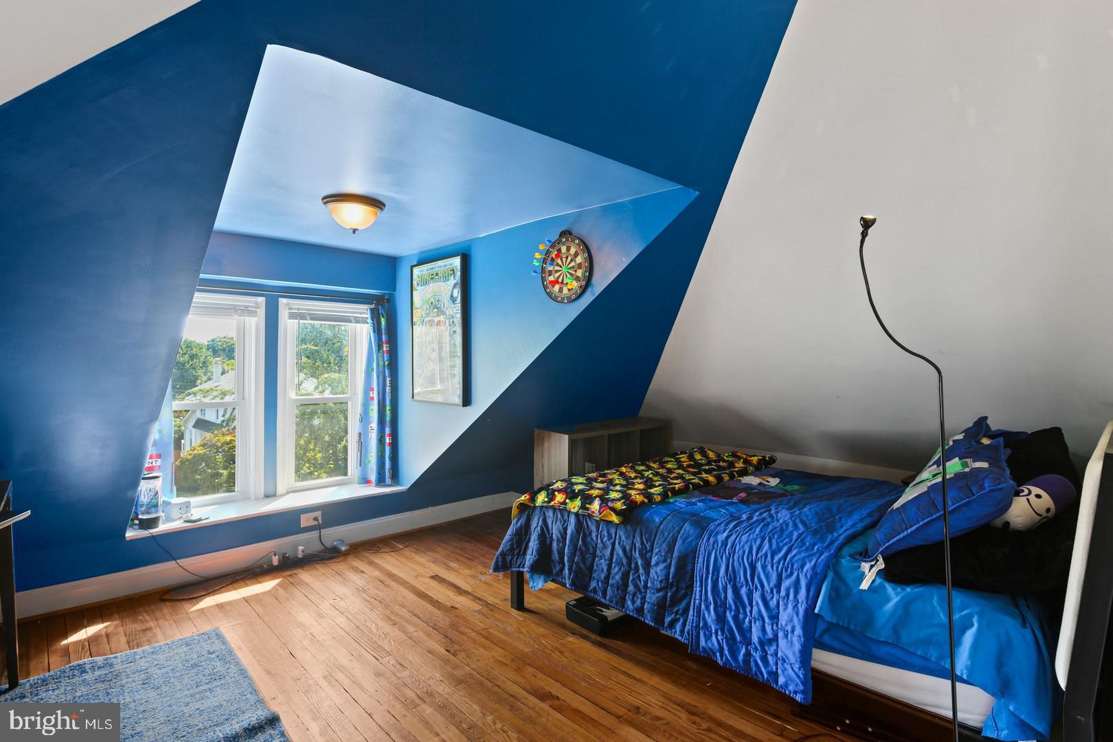 BEVERLY HILLS - Residential