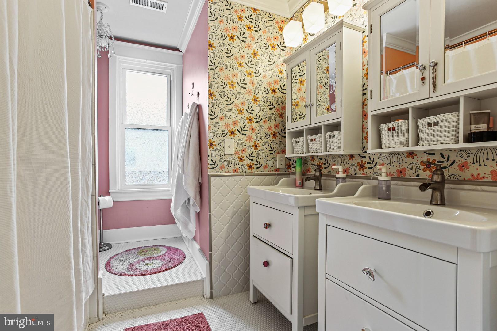 BEVERLY HILLS - Residential