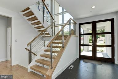 MINOR HILL - Residential