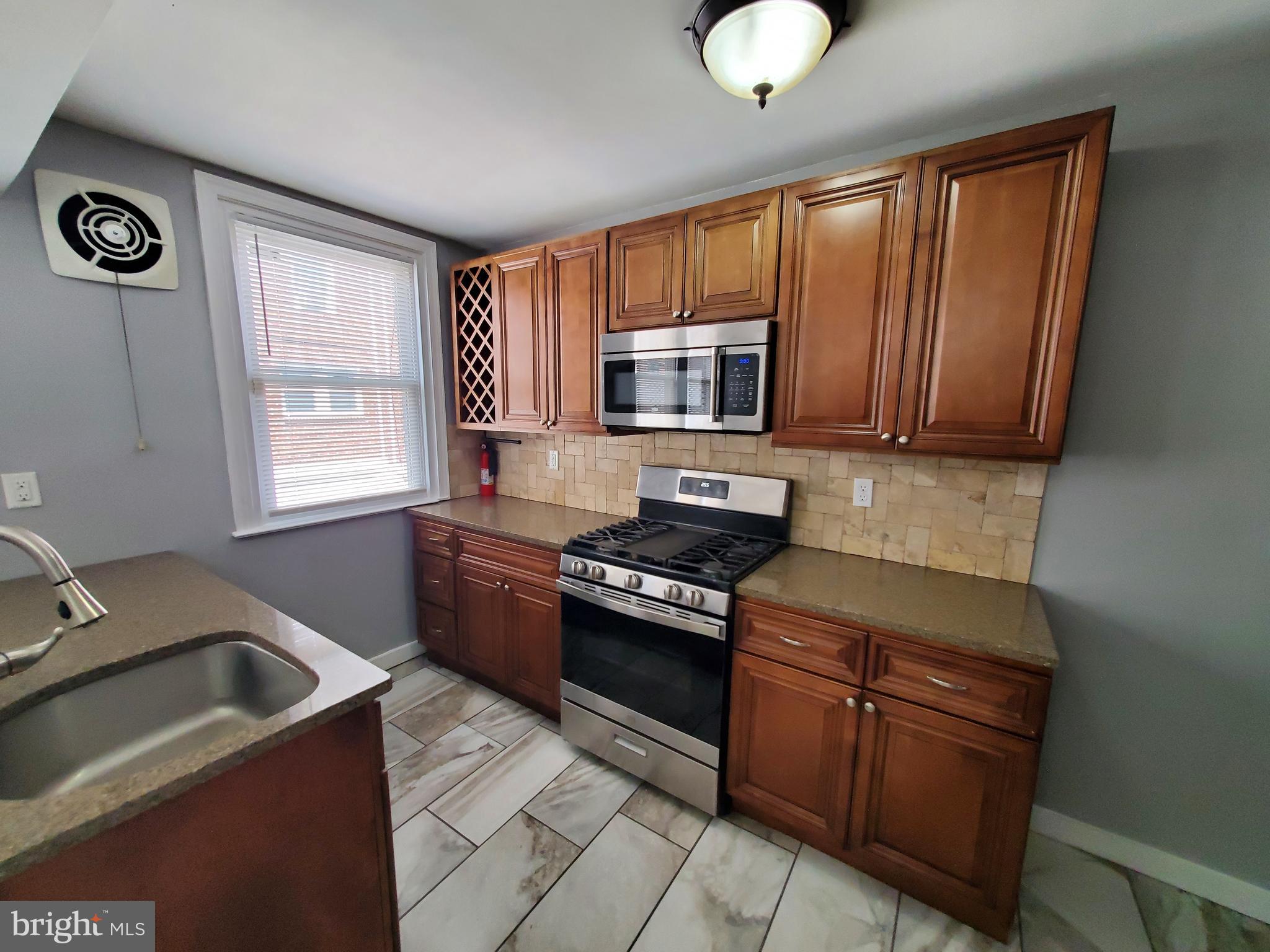 MAYFAIR - Residential