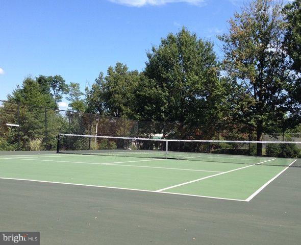 FAIRLINGTON VILLAGES - Residential