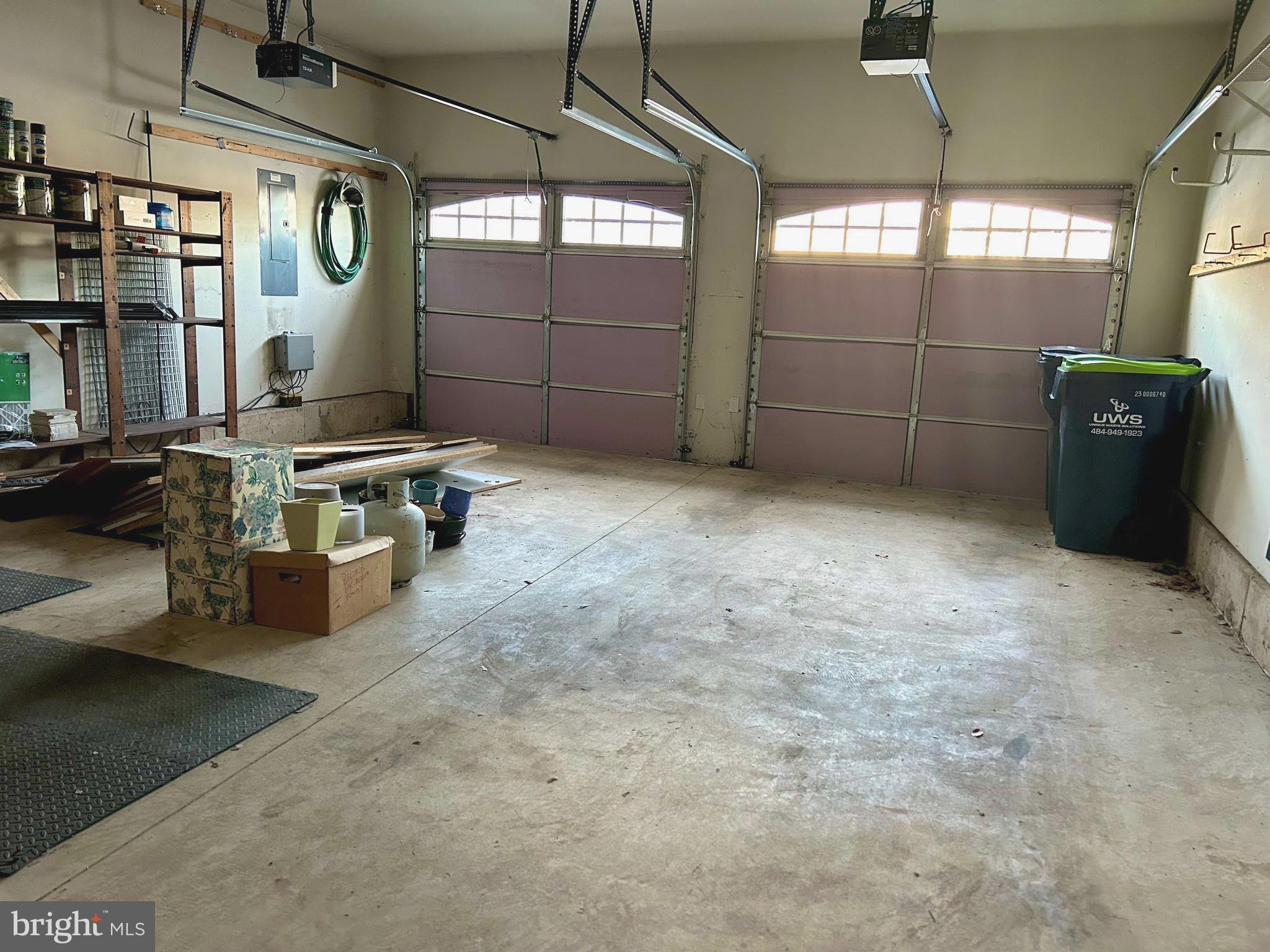 MEADOW GLEN - Residential