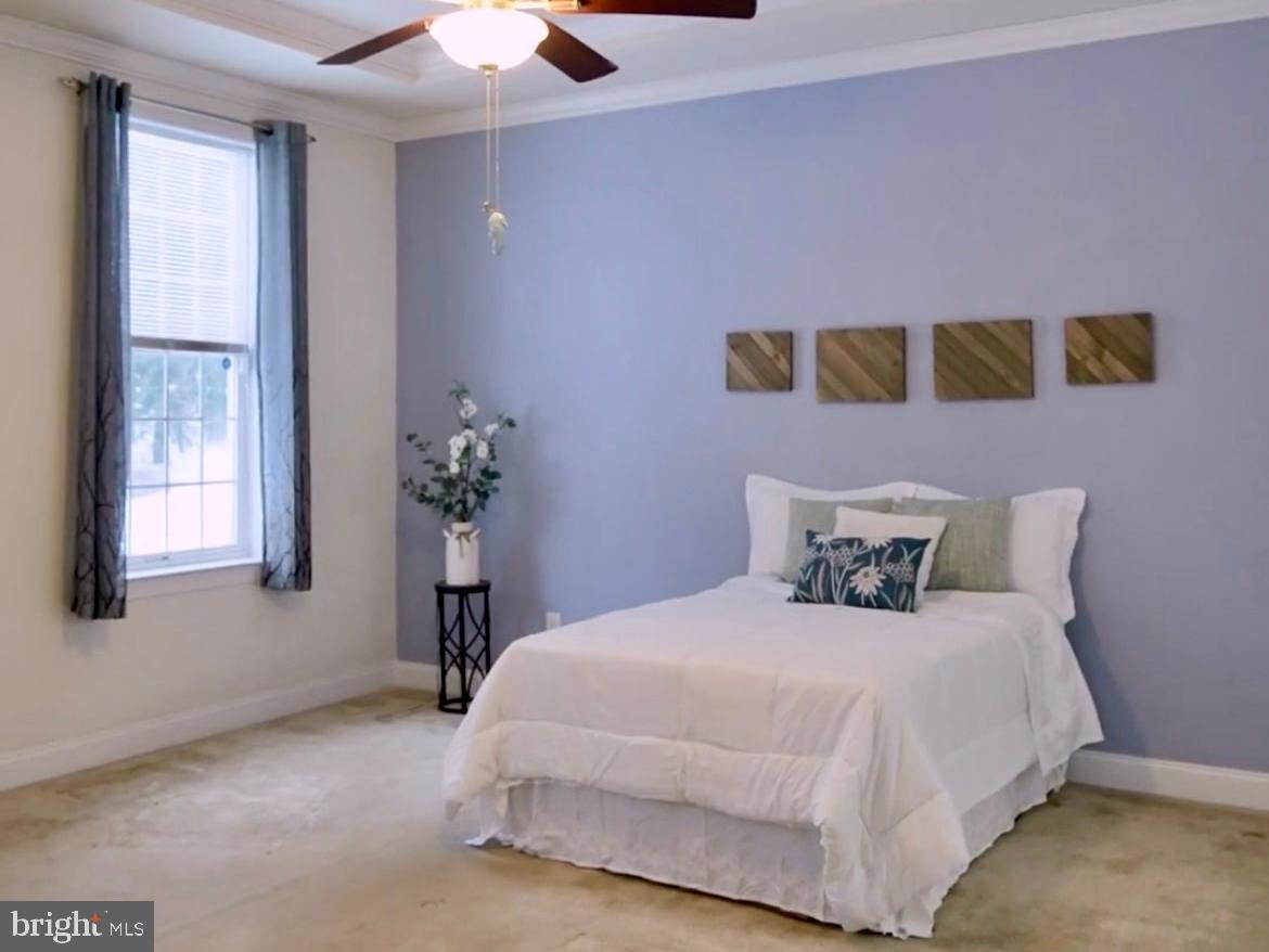 MEADOW GLEN - Residential