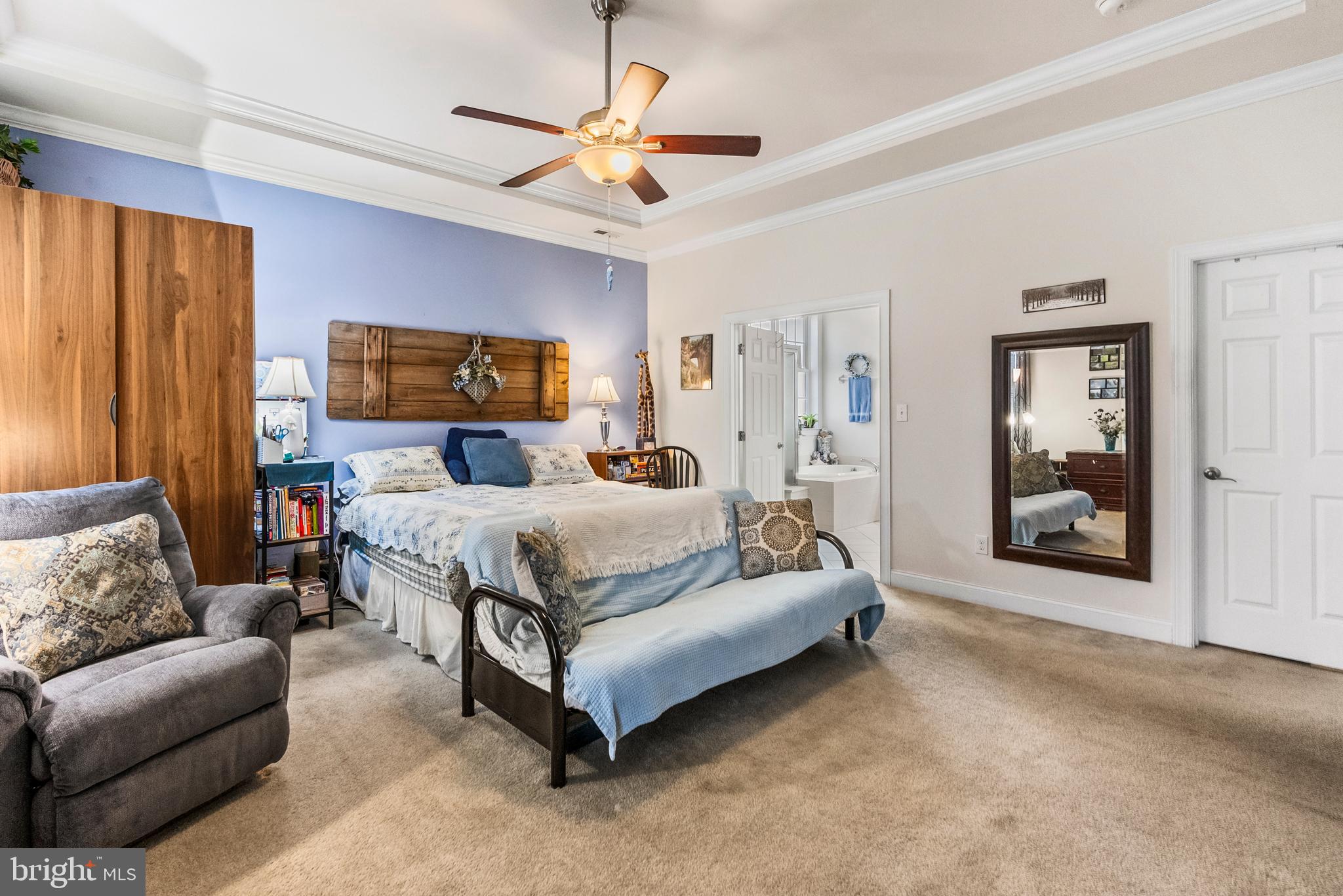 MEADOW GLEN - Residential