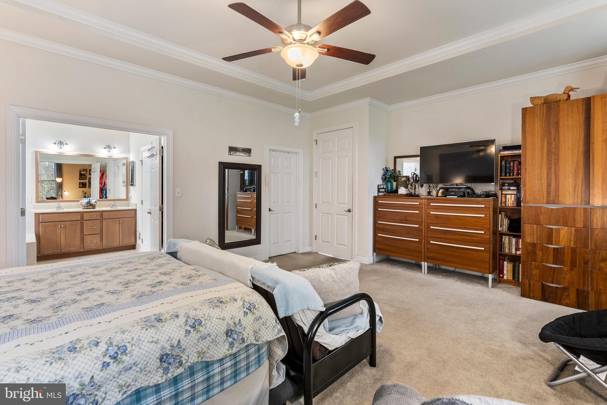 MEADOW GLEN - Residential