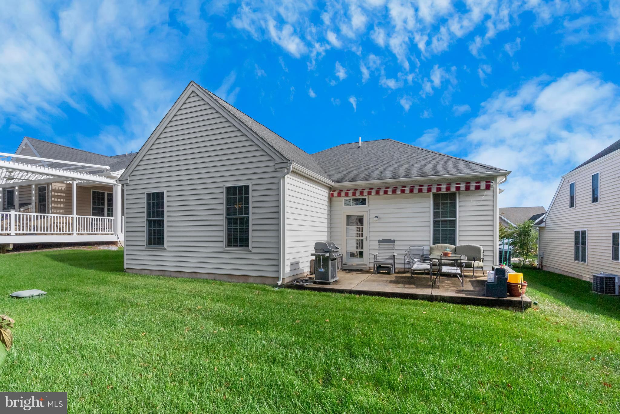 MEADOW GLEN - Residential