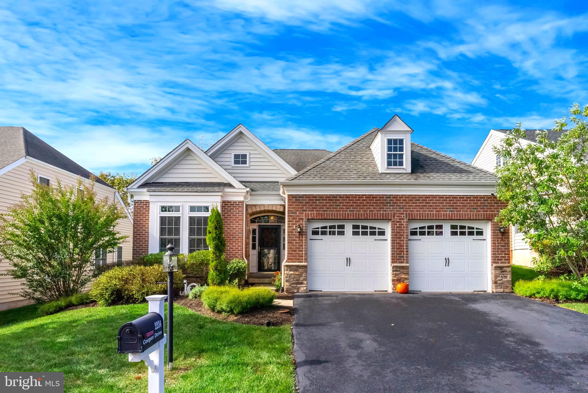 MEADOW GLEN - Residential