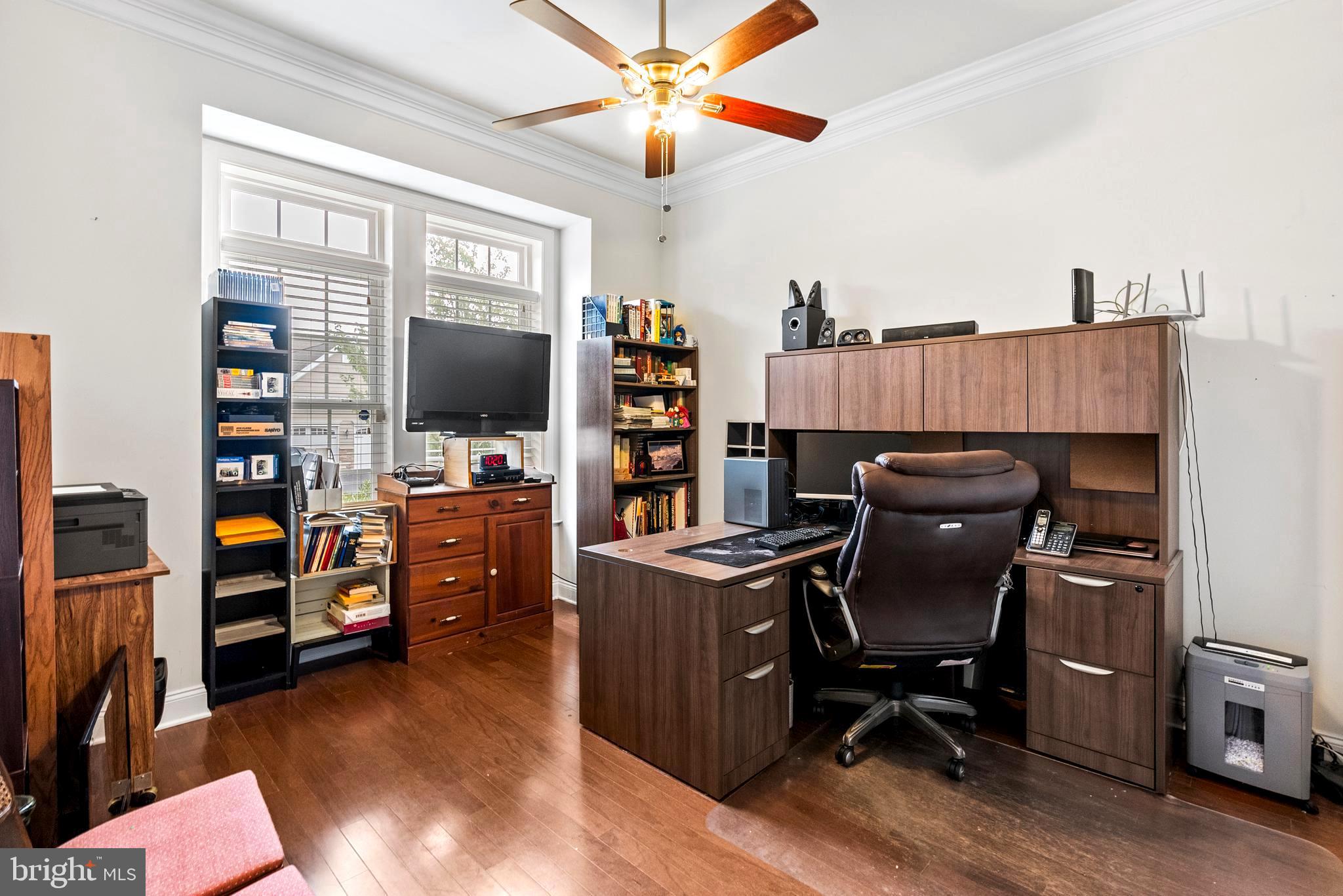 MEADOW GLEN - Residential