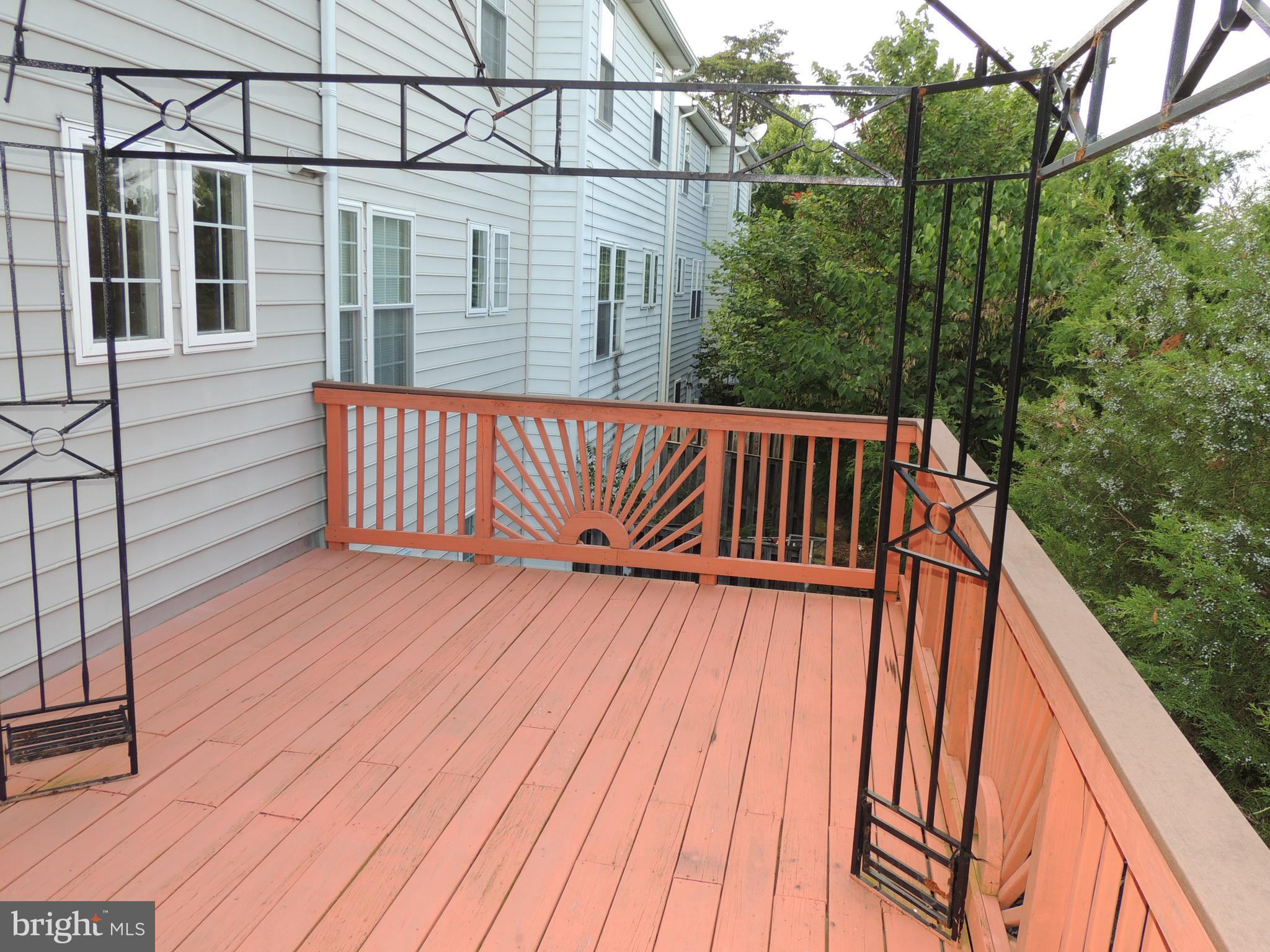 CLOISTERS OF FAIRFAX - Residential Lease